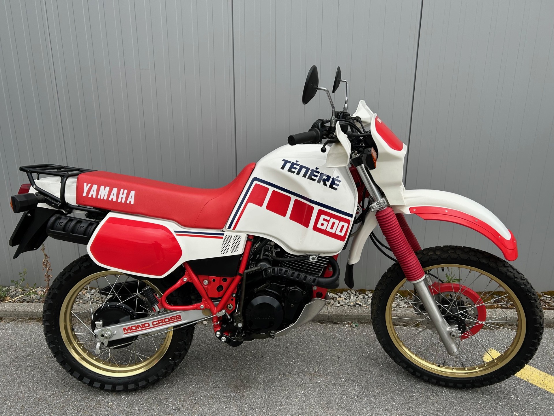 YAMAHA XT 600 Z-showroom-element-1