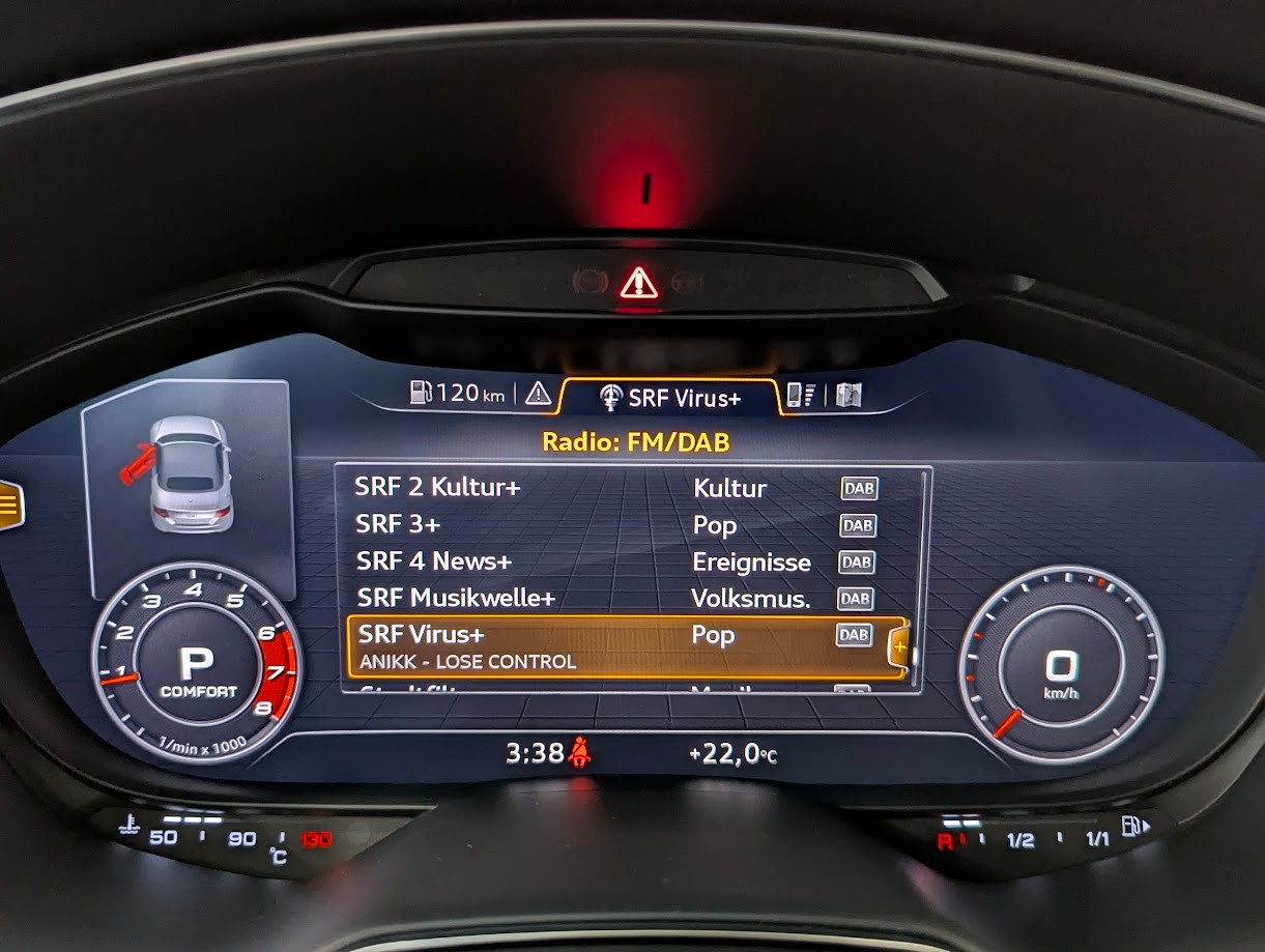 AUDI TT Roadster 2.0 40 TFSI S-Tronic *5J GAR S-LINE COMPETITION PLUS NAVI+ LED ALL-BLACK 20 ZOLL UVM*-image-7