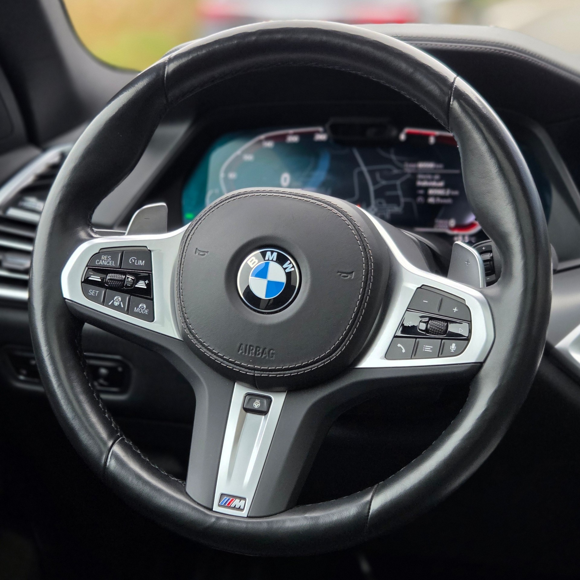 BMW X5 xDrive 48V 40d M Sport Steptronic-image-7
