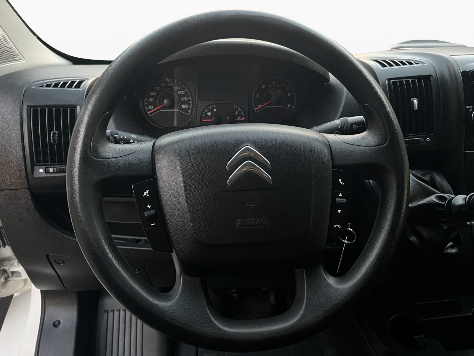 CITROEN Jumper 35 2.2 BlueHDi 140 Control L1H1-image-7