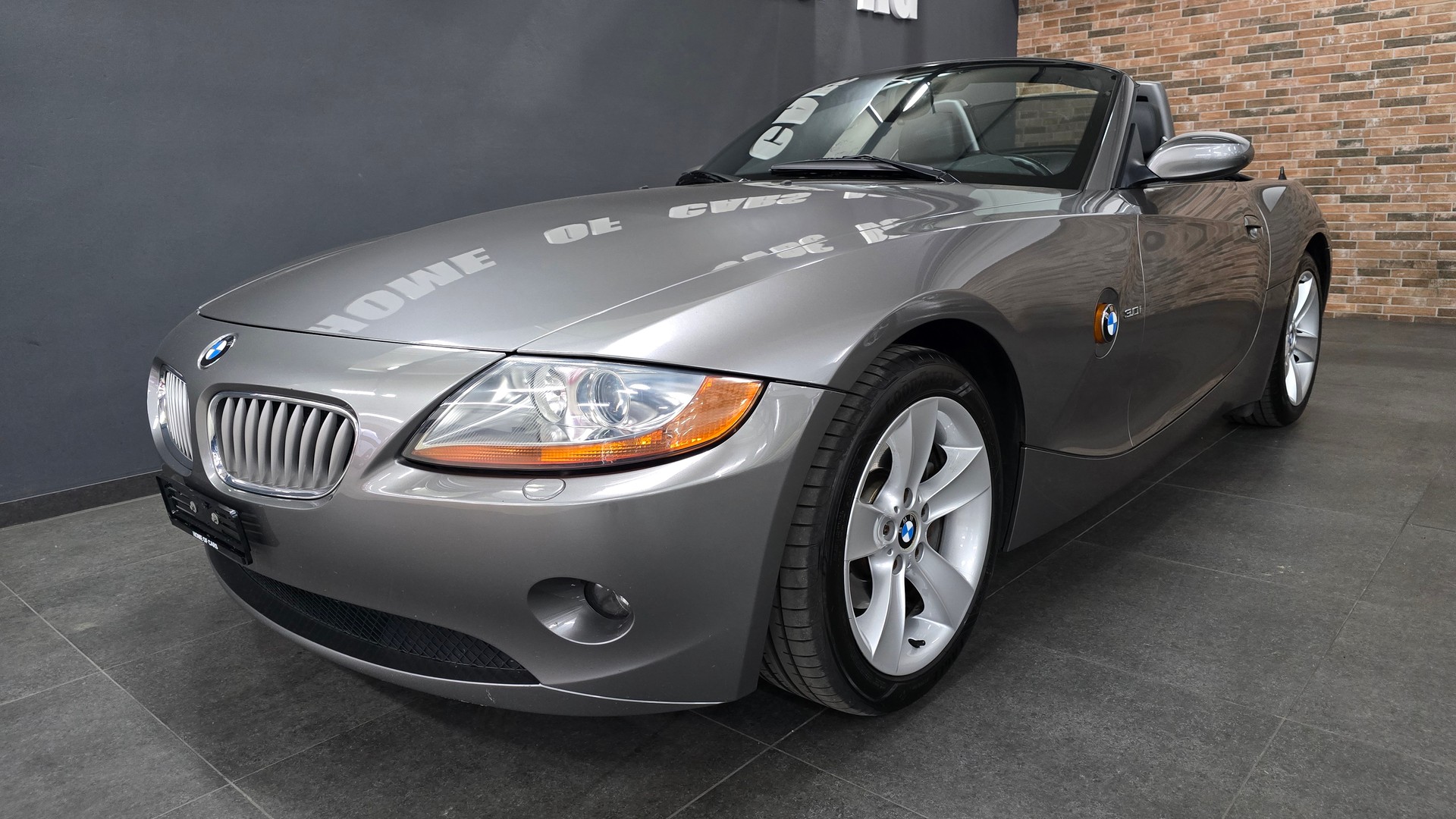 BMW Z4 3.0i Roadster-image-1