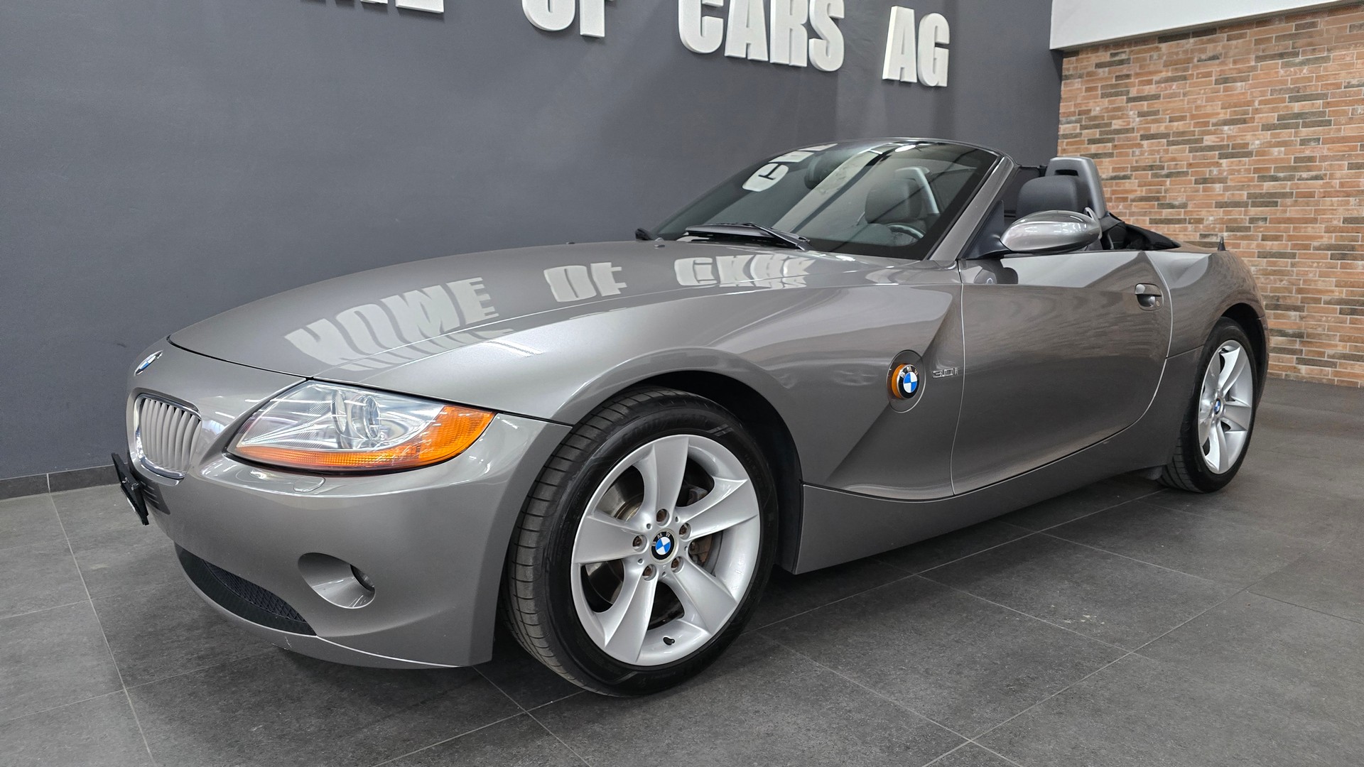 BMW Z4 3.0i Roadster-image-2
