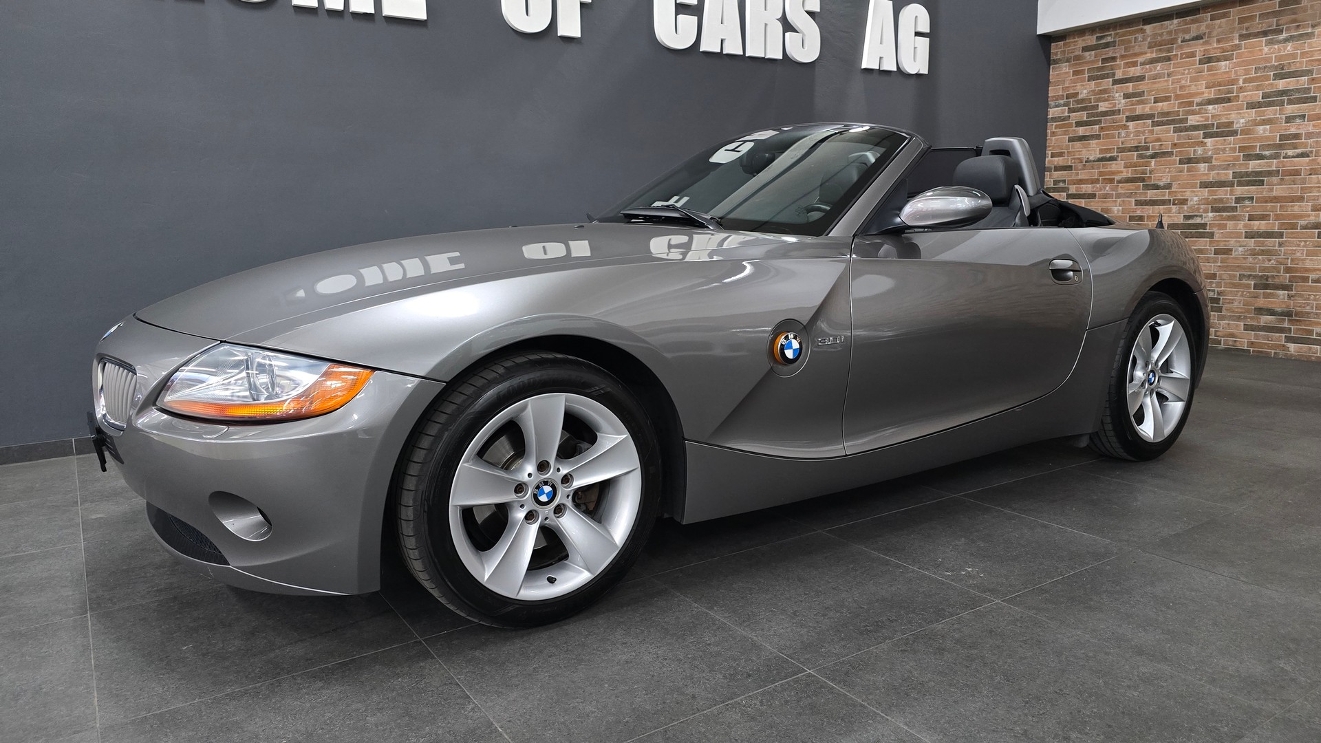 BMW Z4 3.0i Roadster-image-3
