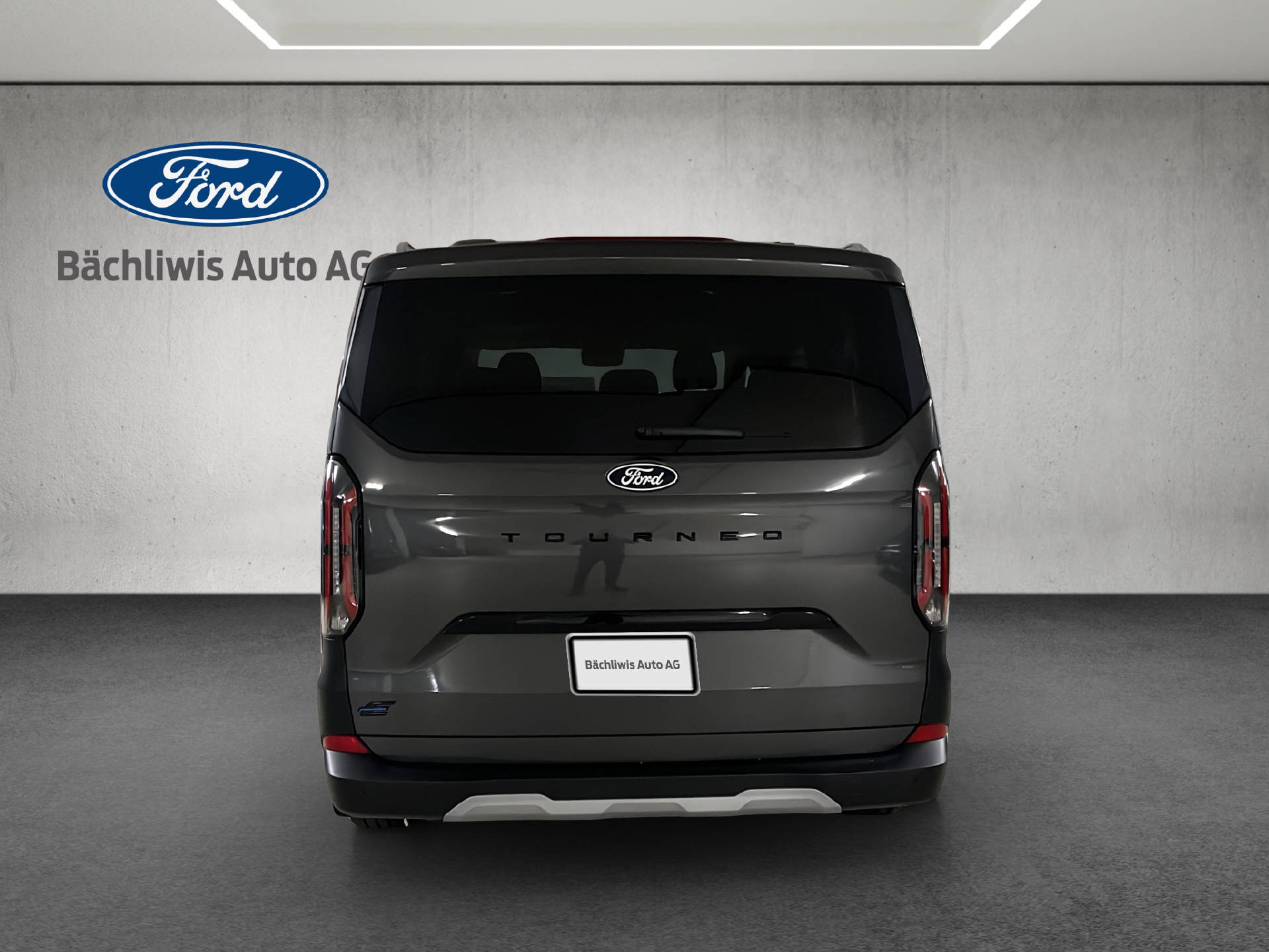 FORD E-Tourneo C Bus 340 L1 Active-image-3