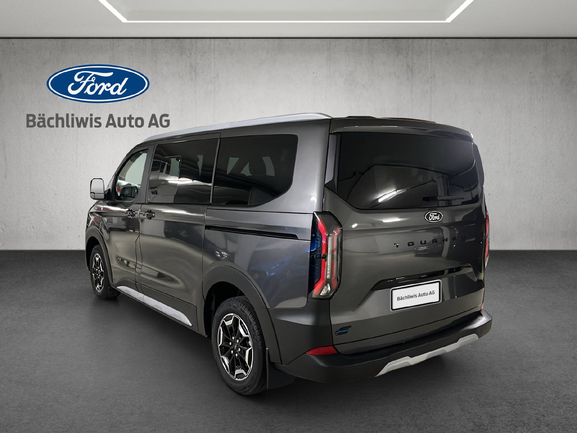 FORD E-Tourneo C Bus 340 L1 Active-image-2