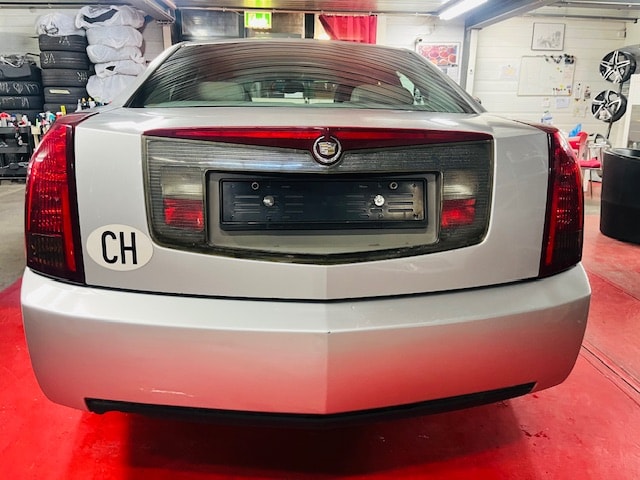 CADILLAC CTS Sedan 3.2-image-3