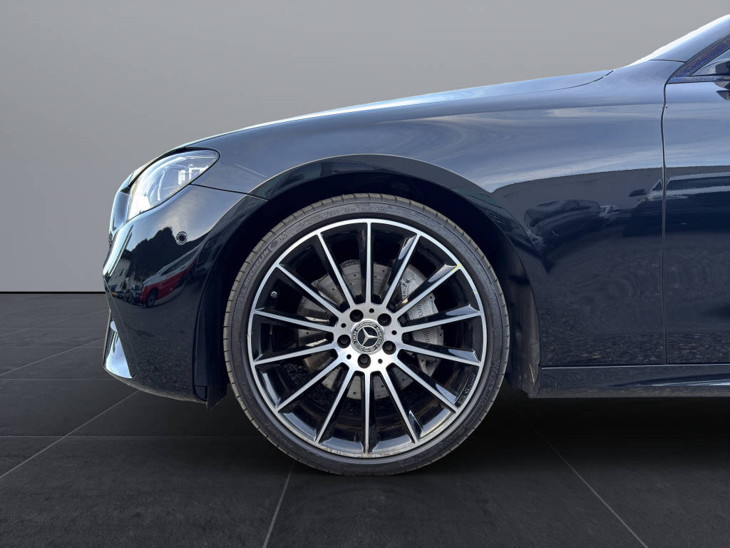 MERCEDES-BENZ E 220 d 4MATIC-image-17