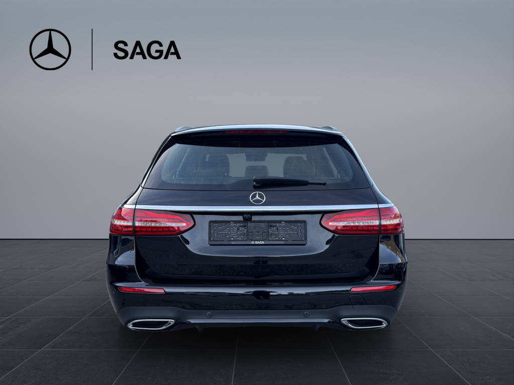 MERCEDES-BENZ E 220 d 4MATIC-image-4