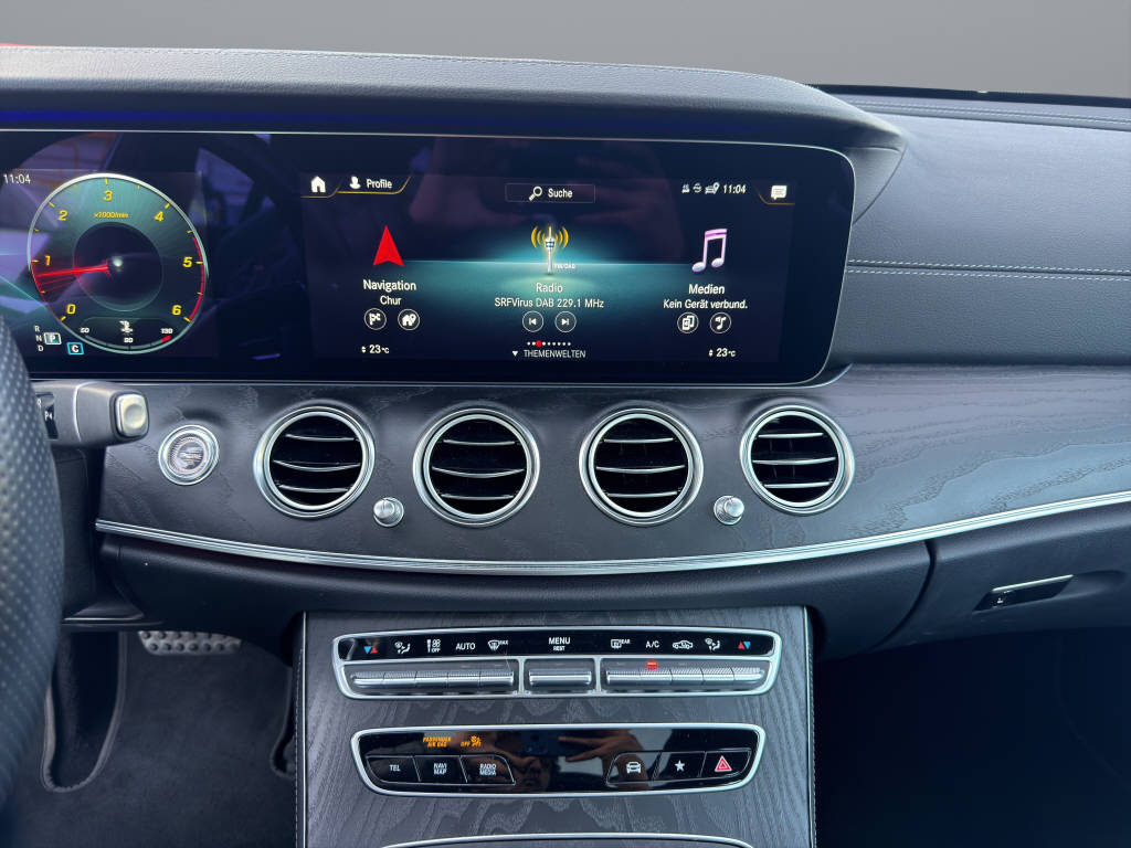MERCEDES-BENZ E 220 d 4MATIC-image-9