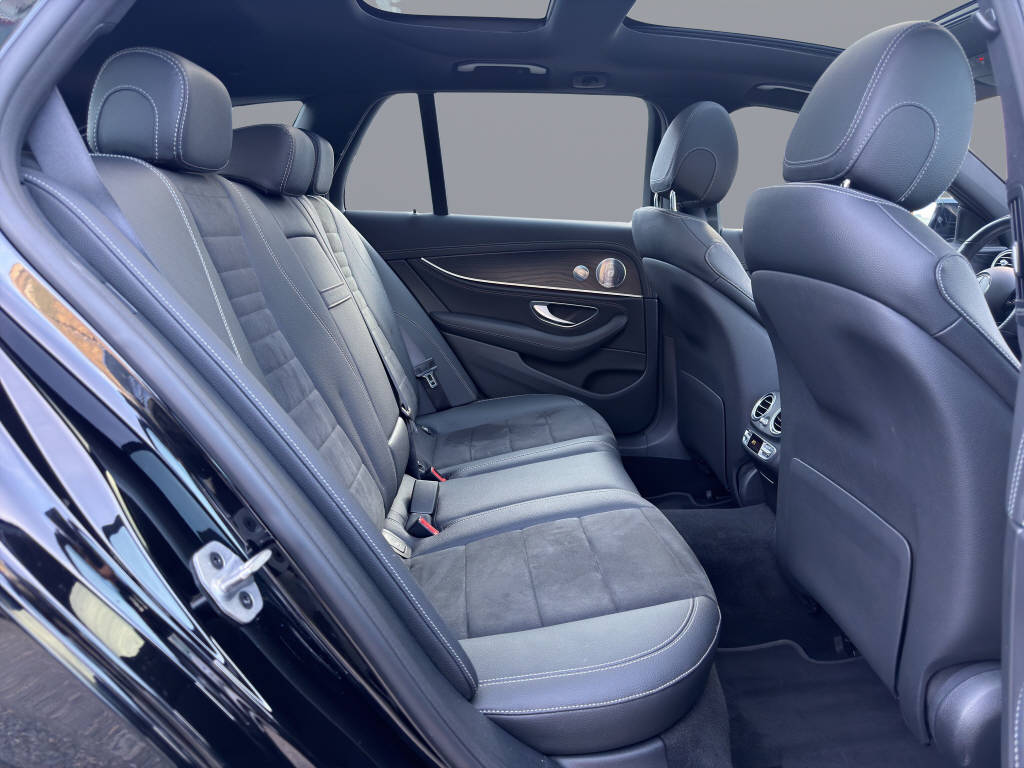 MERCEDES-BENZ E 220 d 4MATIC-image-13