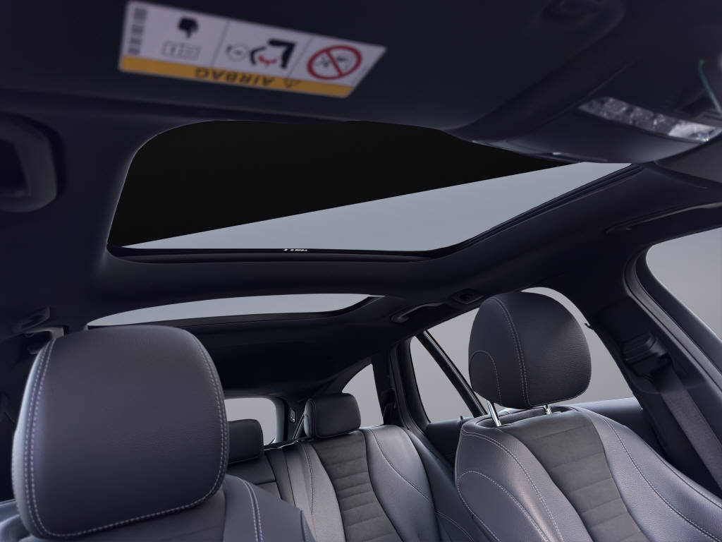 MERCEDES-BENZ E 220 d 4MATIC-image-15