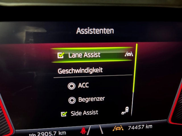 SKODA Karoq 2.0 TDI SCR SportLine 4x4 DSG-image-5