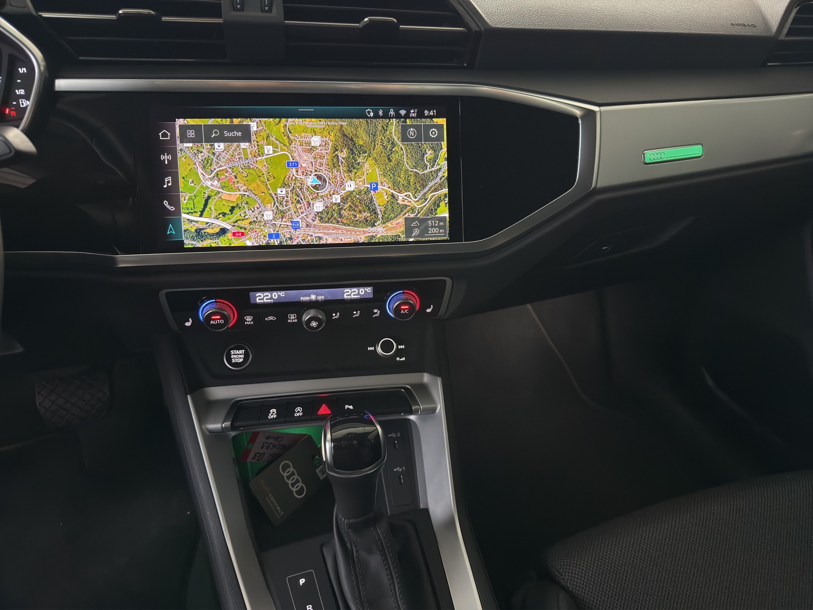 AUDI Q3 35 TDI S line S-tronic-image-13