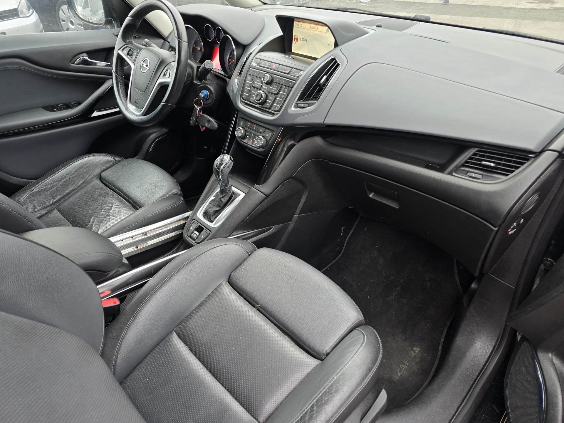 OPEL Zafira Tourer 2.0 CDTi Enjoy Automatic-image-14