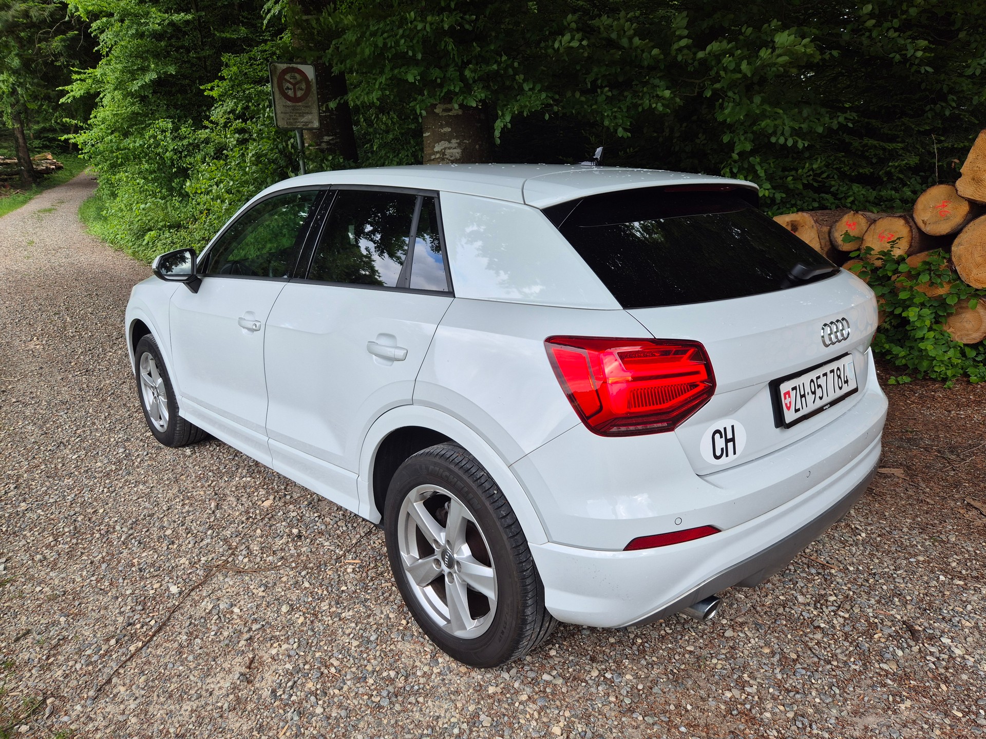AUDI Q2 1.0 TFSI sport S-tronic-image-4