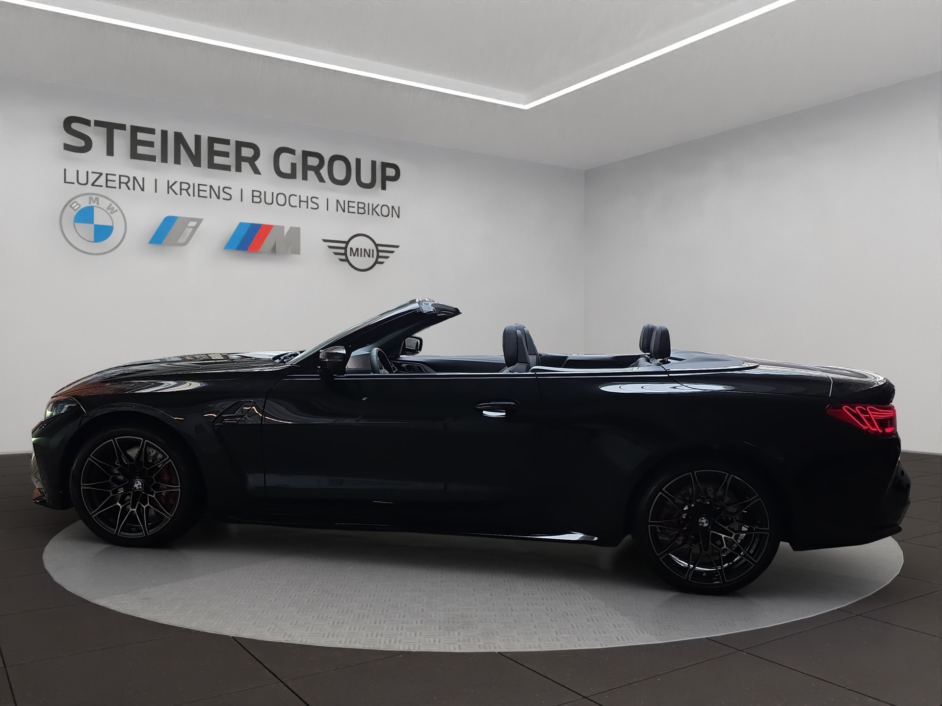 BMW M4 Cabrio Competition M xDrive-image-6
