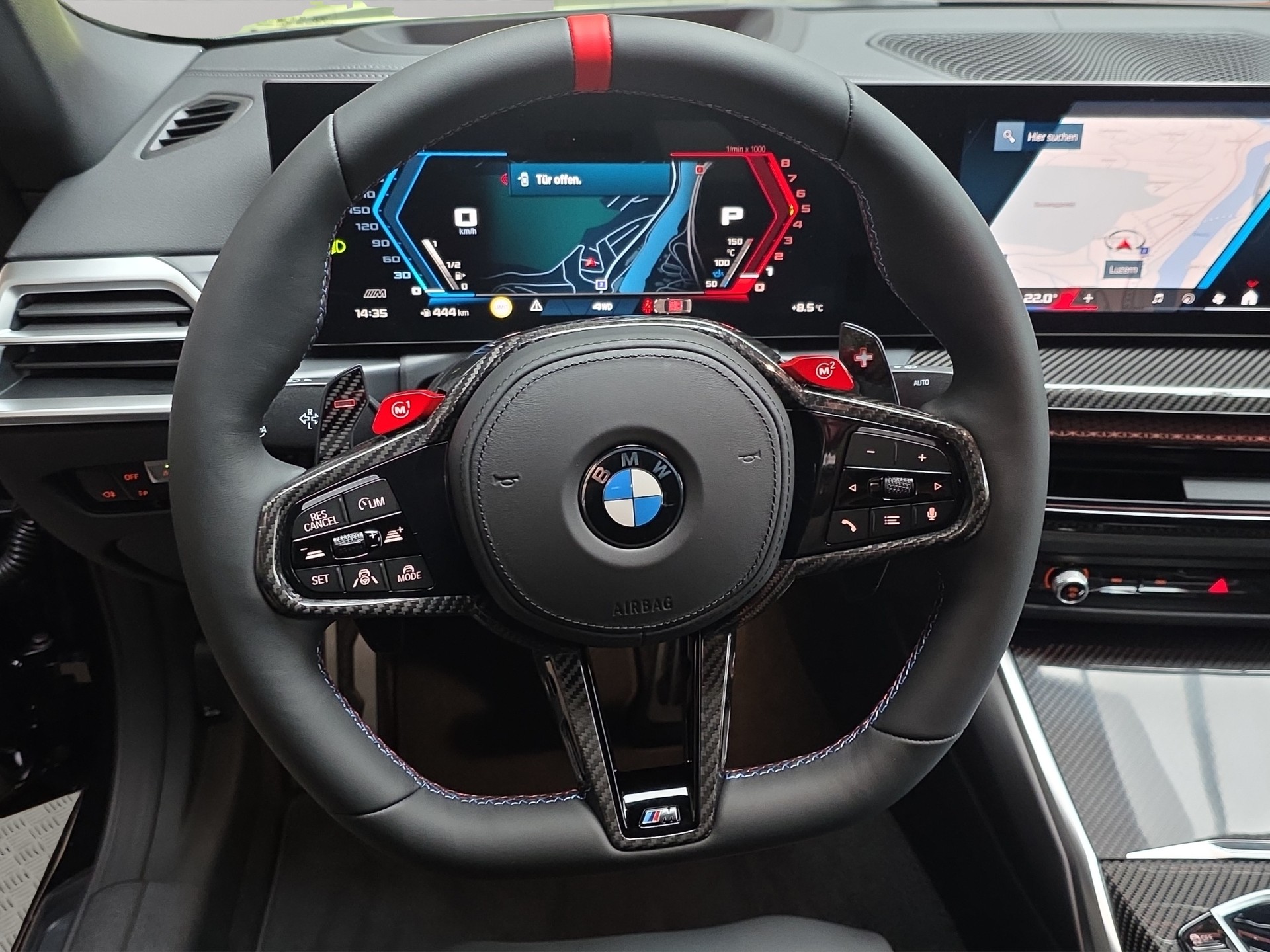 BMW M4 Cabrio Competition M xDrive-image-10