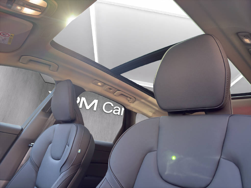 VOLVO XC60 2.0 T6 TE Ultra Dark eAWD-image-14