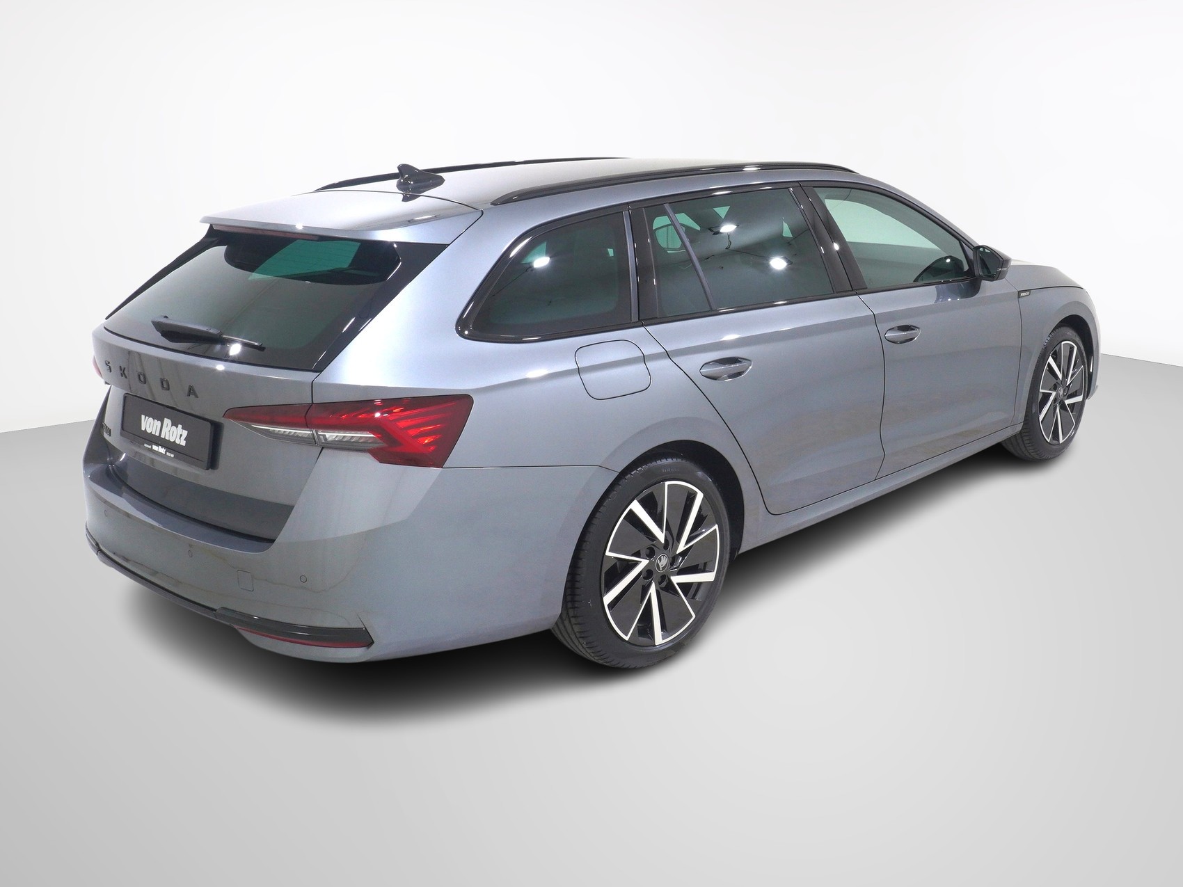 SKODA Octavia 2.0 TDI SportLine DSG-image-5