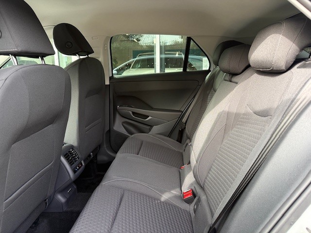 VW T-Roc 1.5 eTSI mHEV Life DSG-image-4