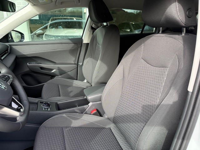 VW T-Roc 1.5 eTSI mHEV Life DSG-image-2