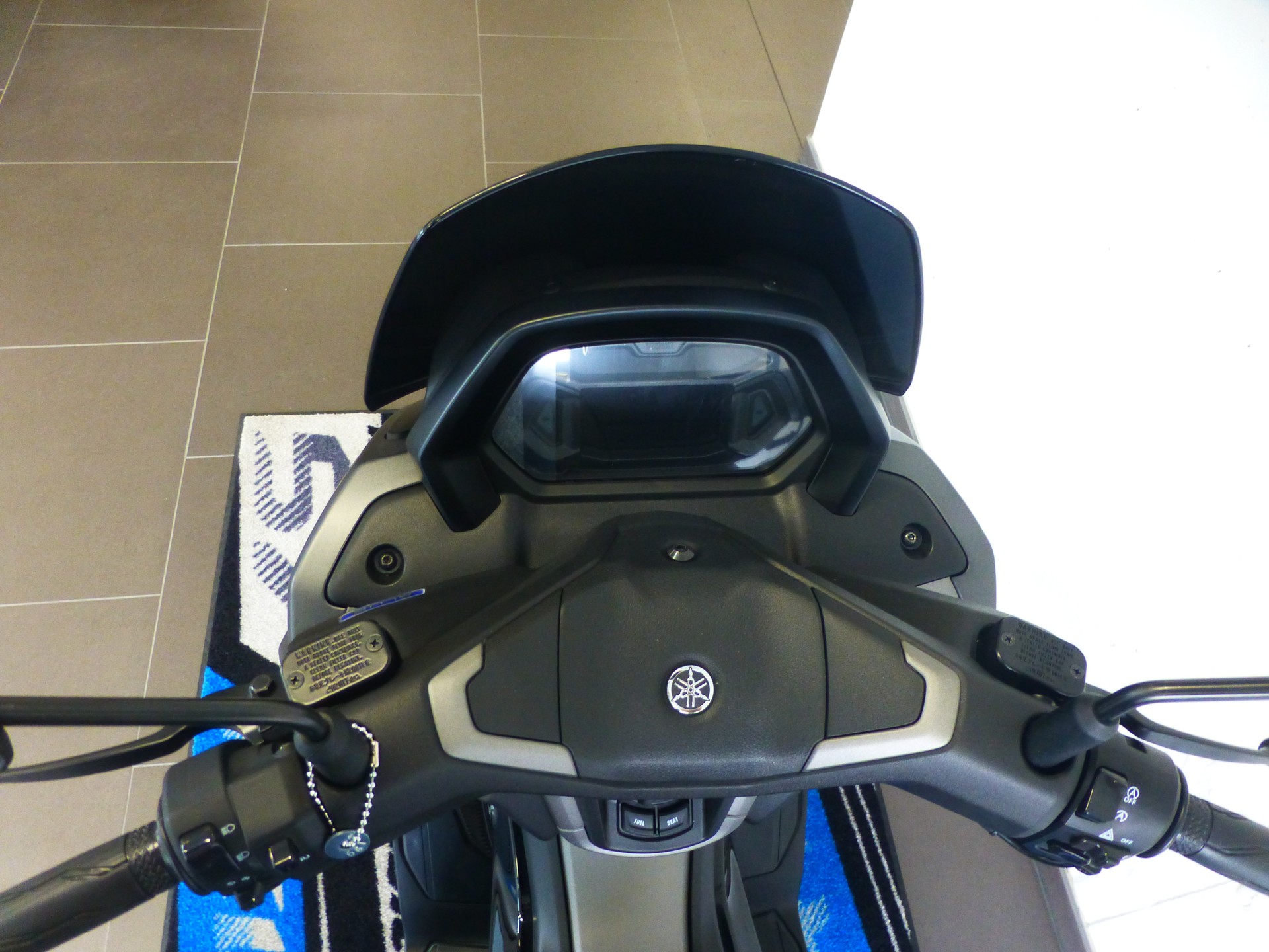 YAMAHA N-Max GPD 125-image-12