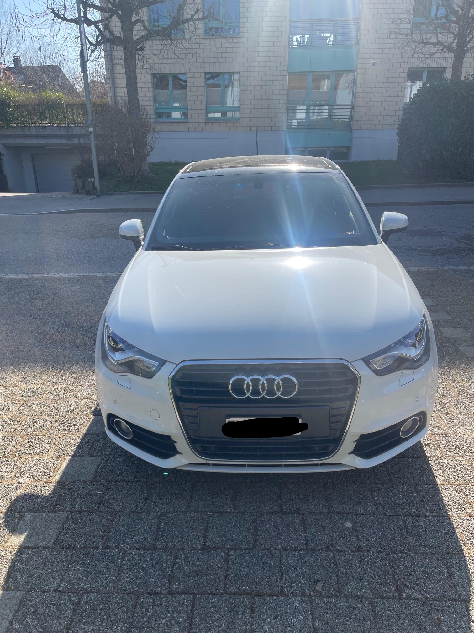 AUDI A1 Sportback 1.6 TDI Ambition-image-0