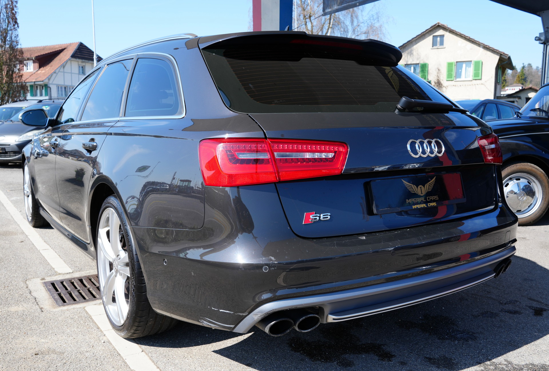 AUDI S6 Avant 4.0 TFSI V8 quattro S-tronic-image-2