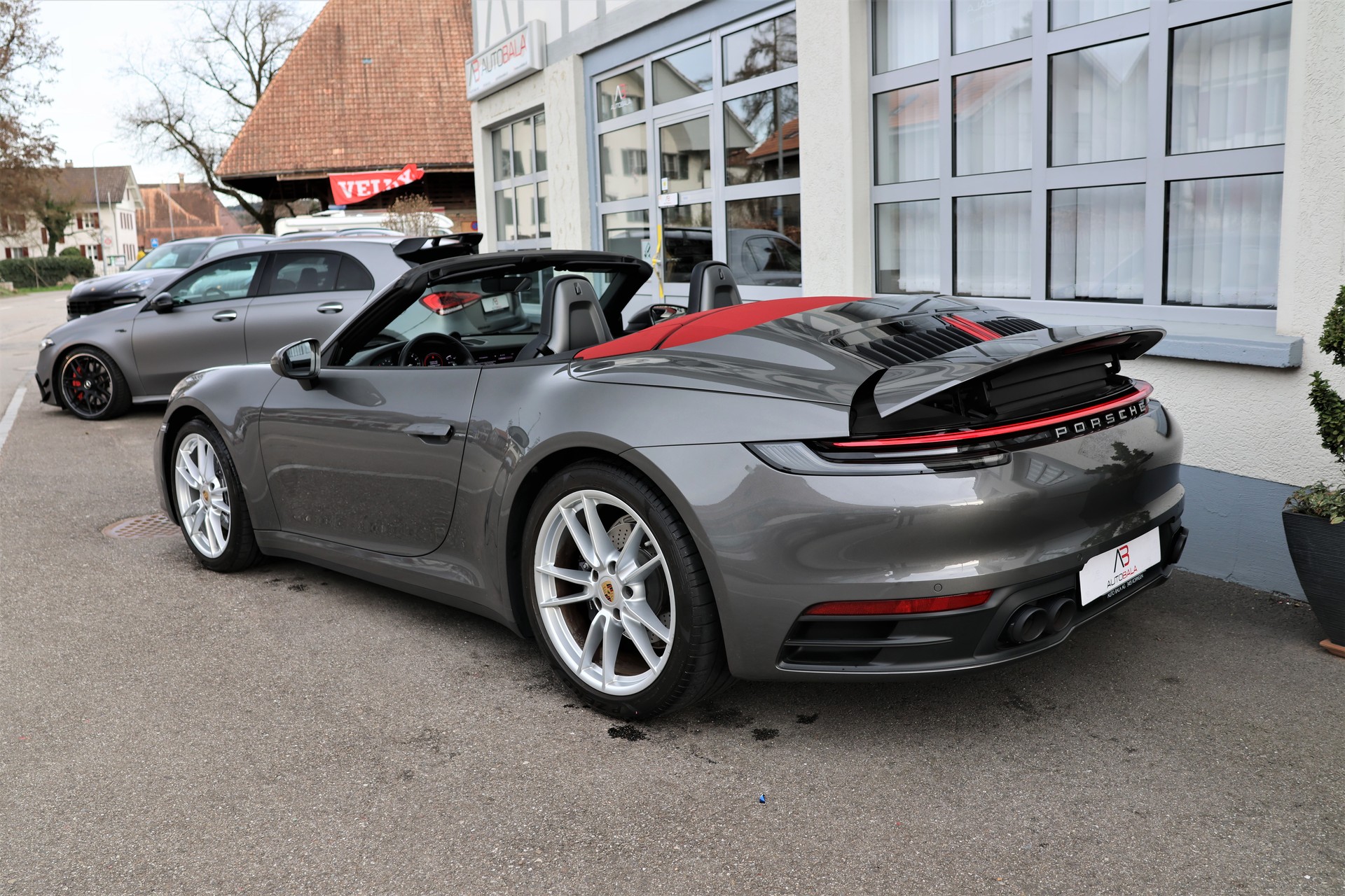 PORSCHE 911 Carrera Cabriolet PDK (CH)-image-14