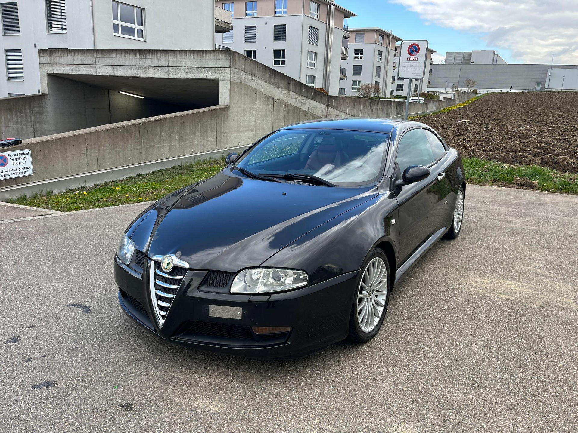 ALFA ROMEO GT 1.9 JTD Progression-image-2