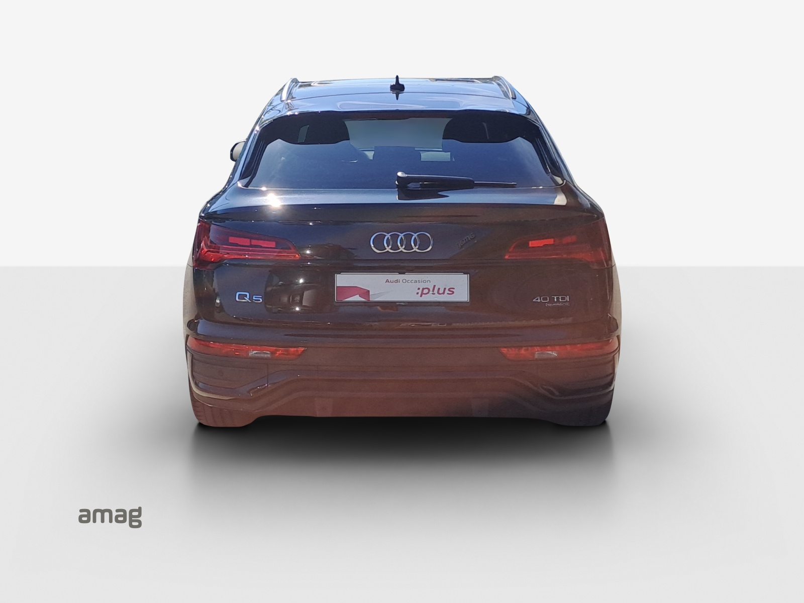 AUDI Q5 Sportback 40 TDI Blackedition quattro S-tronic-image-3