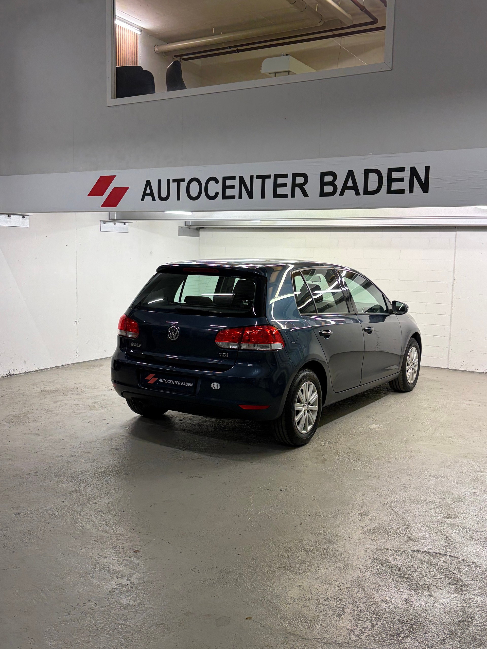 VW Golf 2.0 TDI Comfortline-image-3