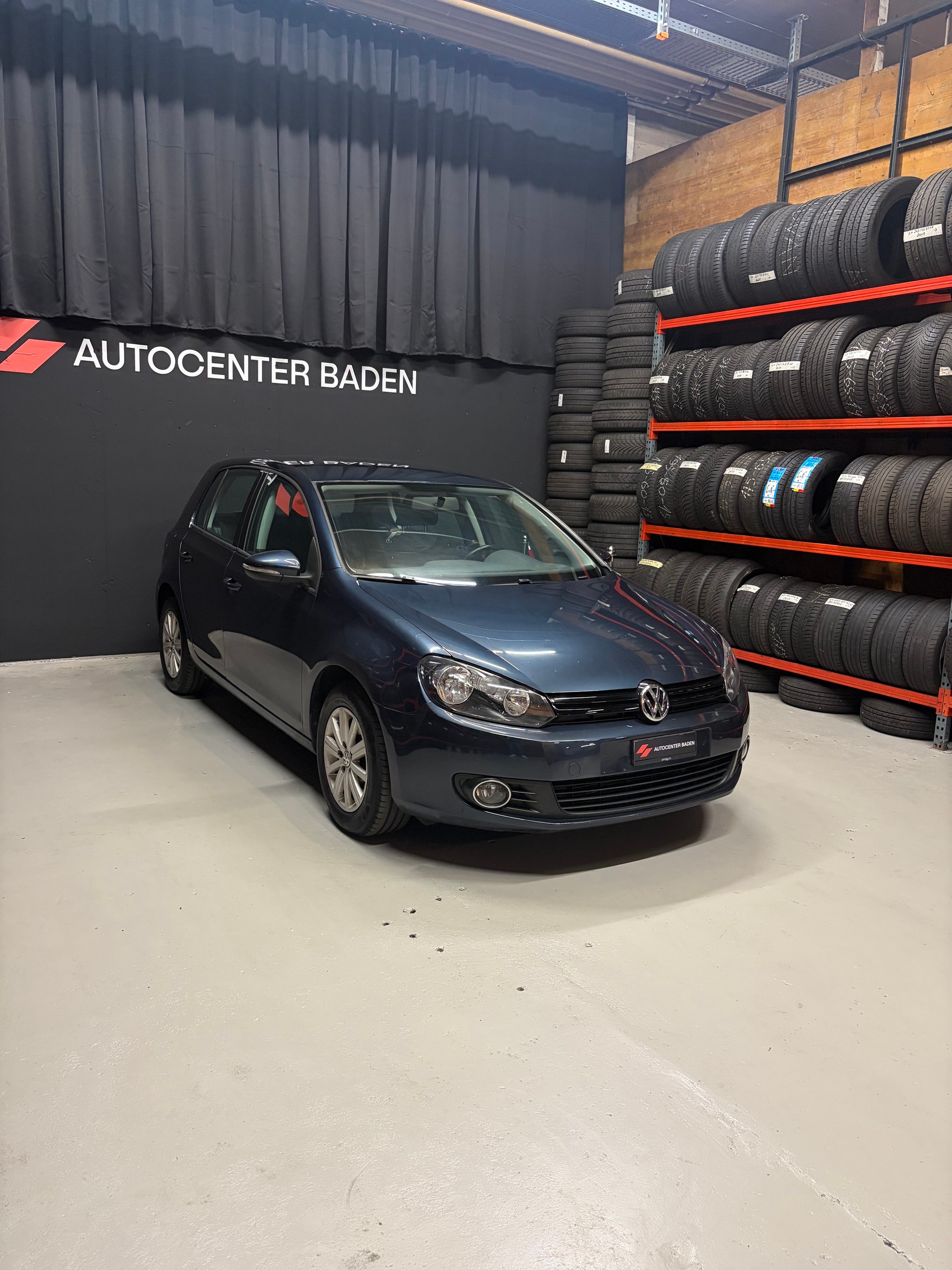 VW Golf 2.0 TDI Comfortline-image-1
