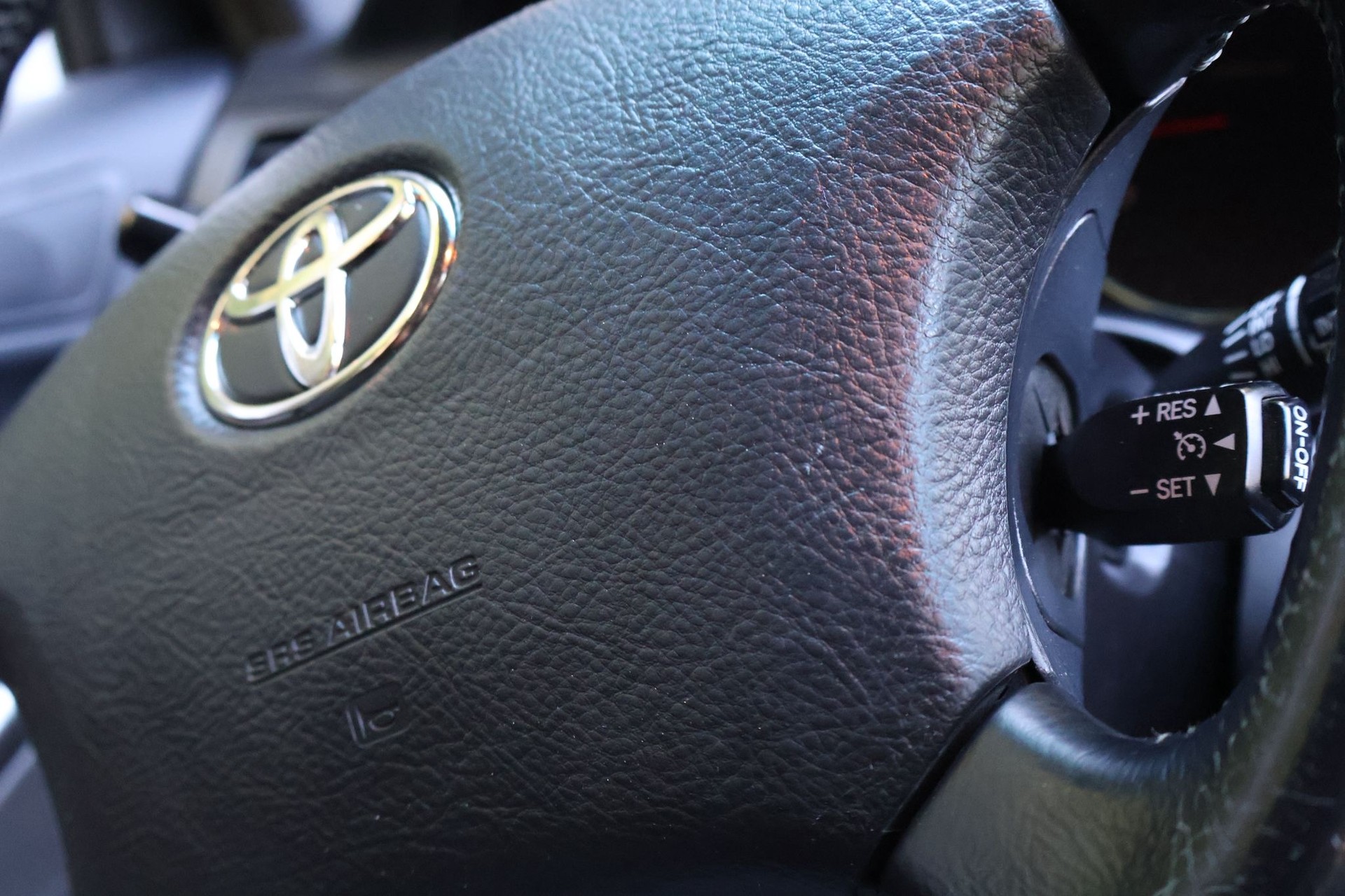 TOYOTA Land Cruiser 3.0 TD Linea Sol Executive-image-9