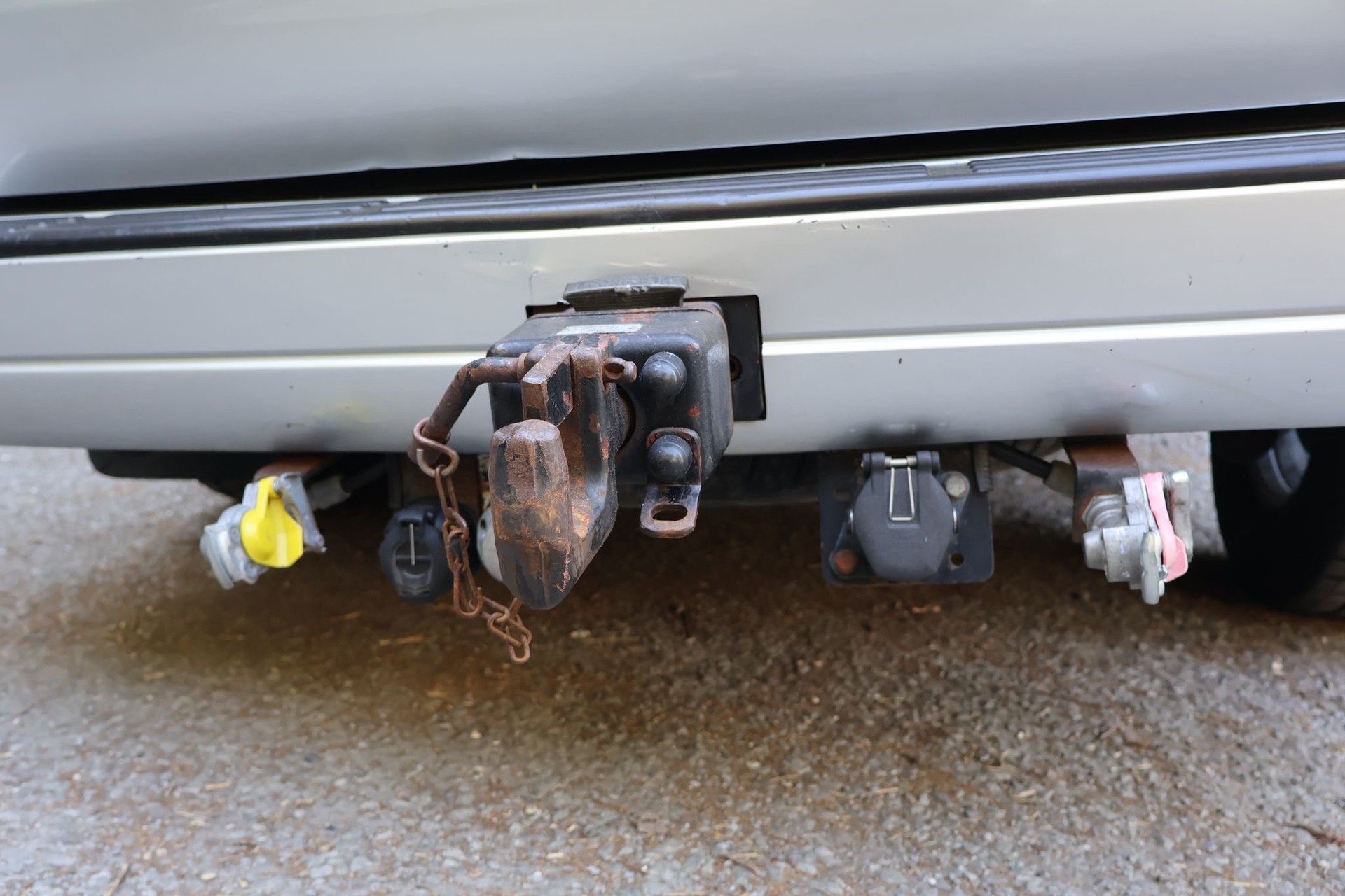 TOYOTA Land Cruiser 3.0 TD Linea Sol Executive-image-5