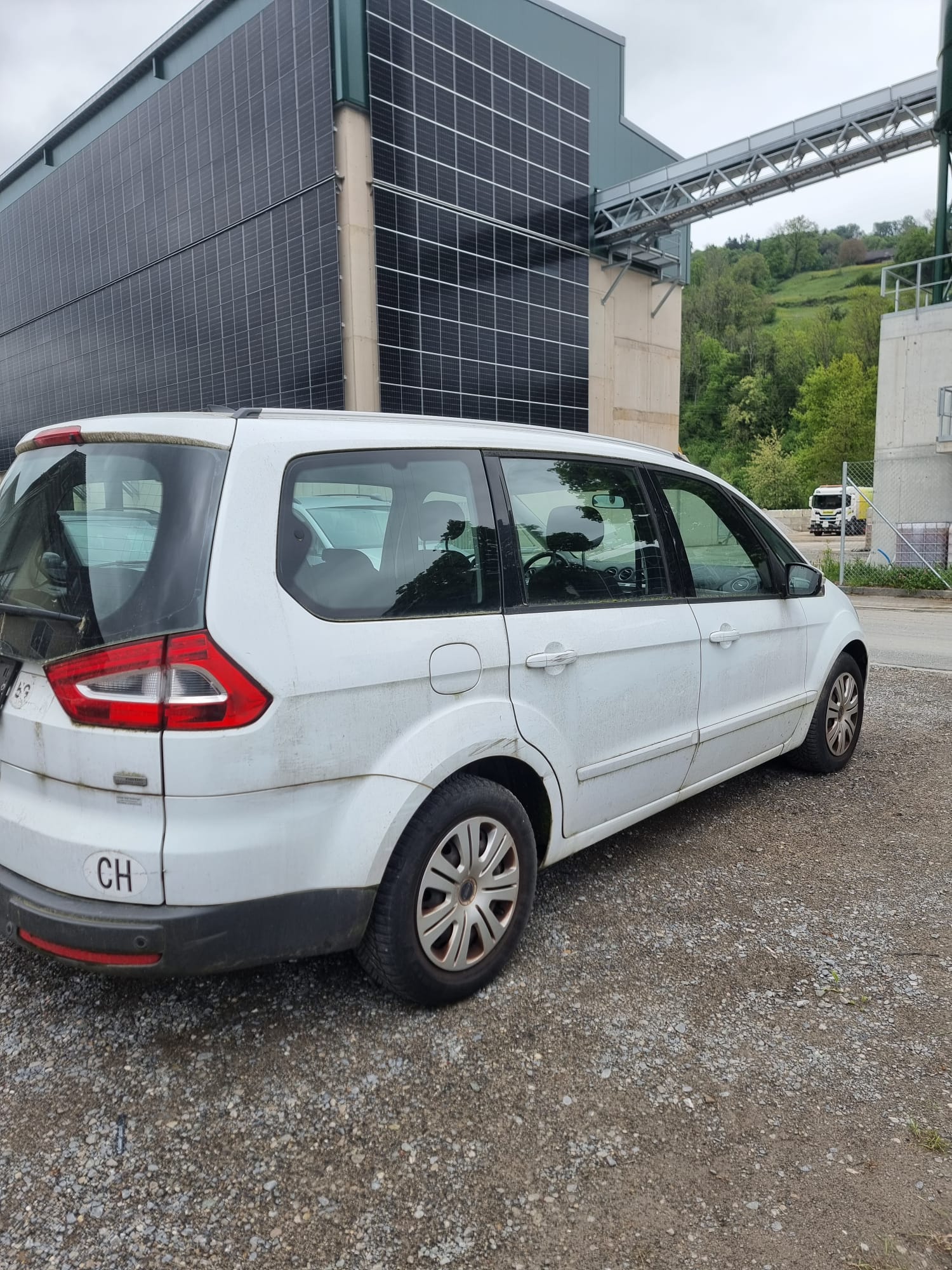 FORD Galaxy 1.6 SCTi Ghia-image-5
