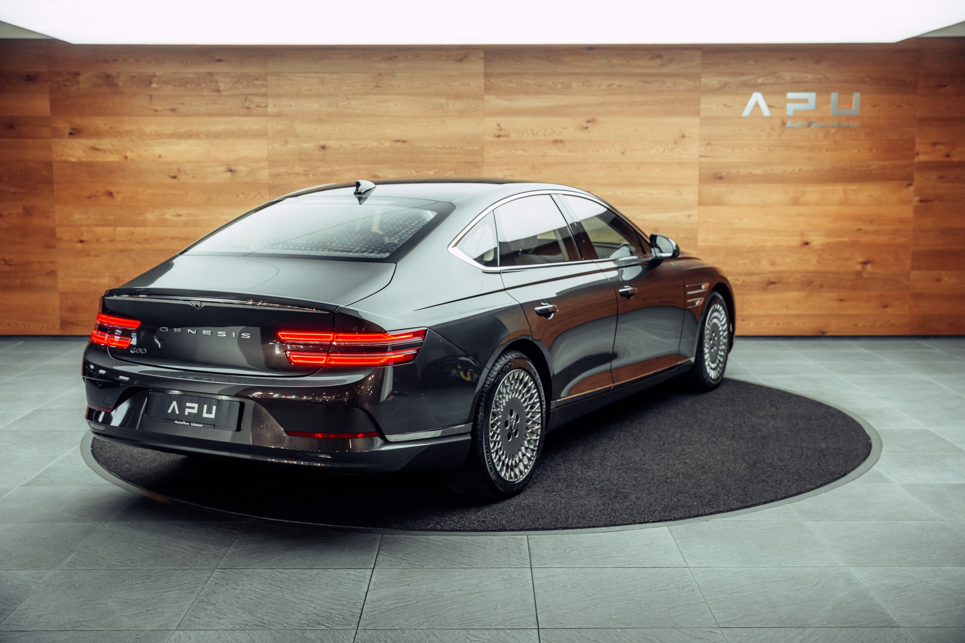 GENESIS G80 Electrificed Luxury 87,2kWh AWD-showroom-element-1
