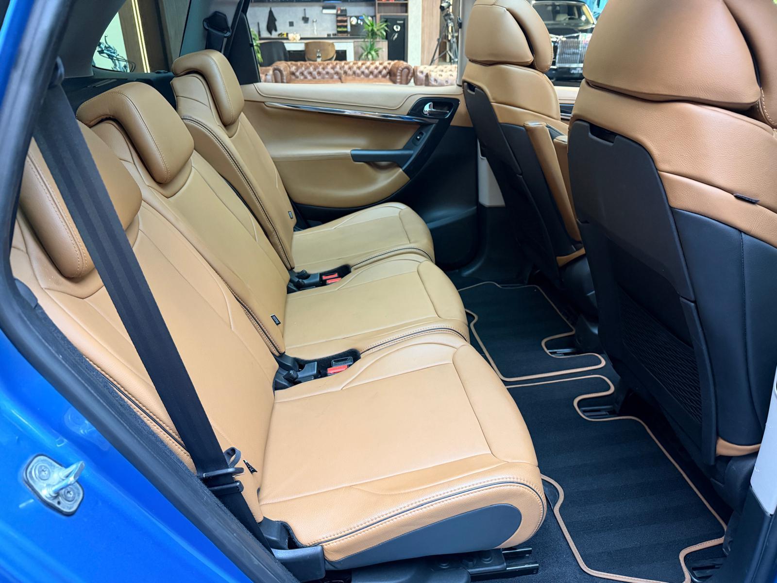 CITROEN C4 Picasso 2.0 HDi Dynamique+-image-18