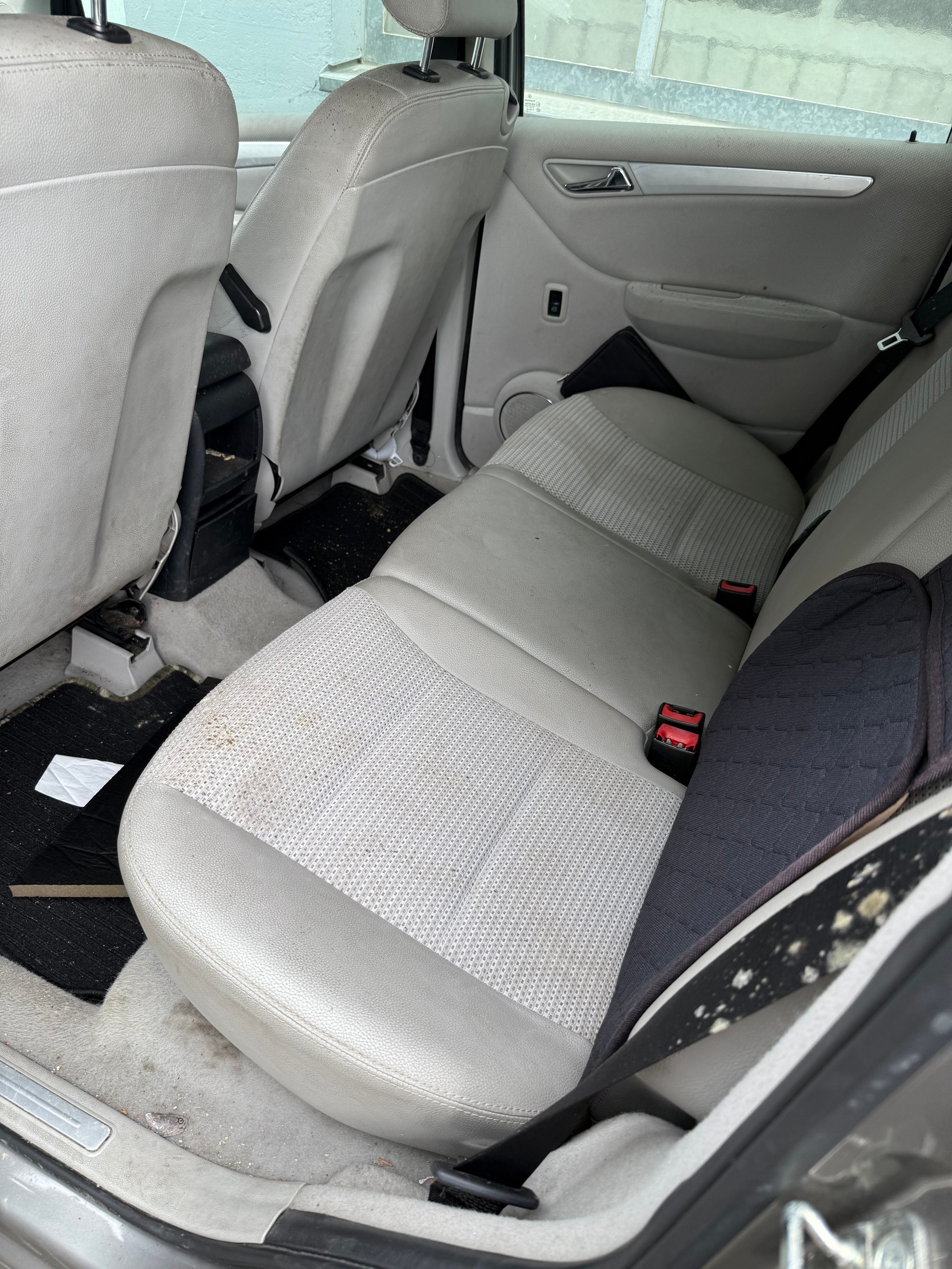 MERCEDES-BENZ B 180 CDI-image-10