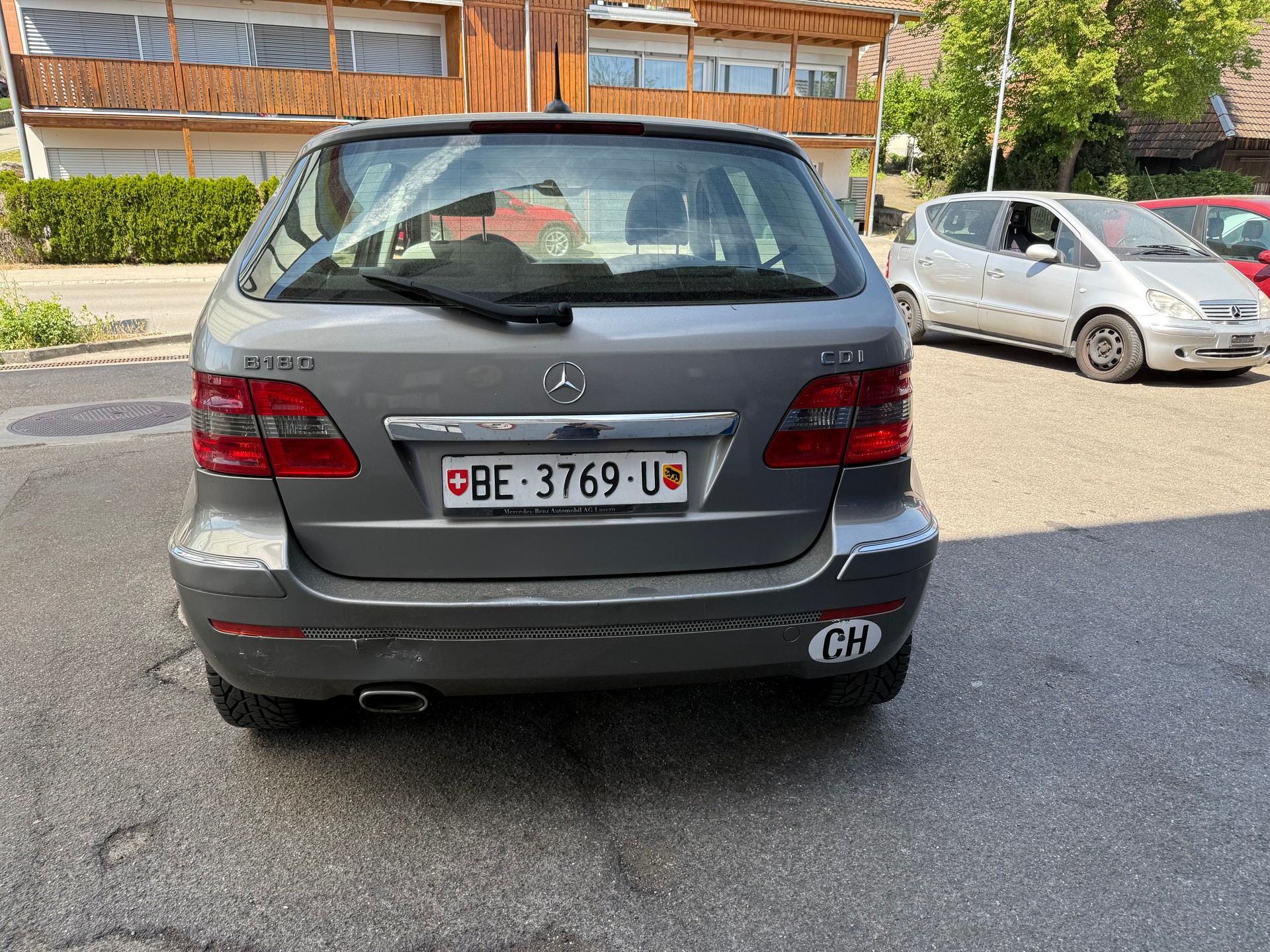 MERCEDES-BENZ B 180 CDI-image-3