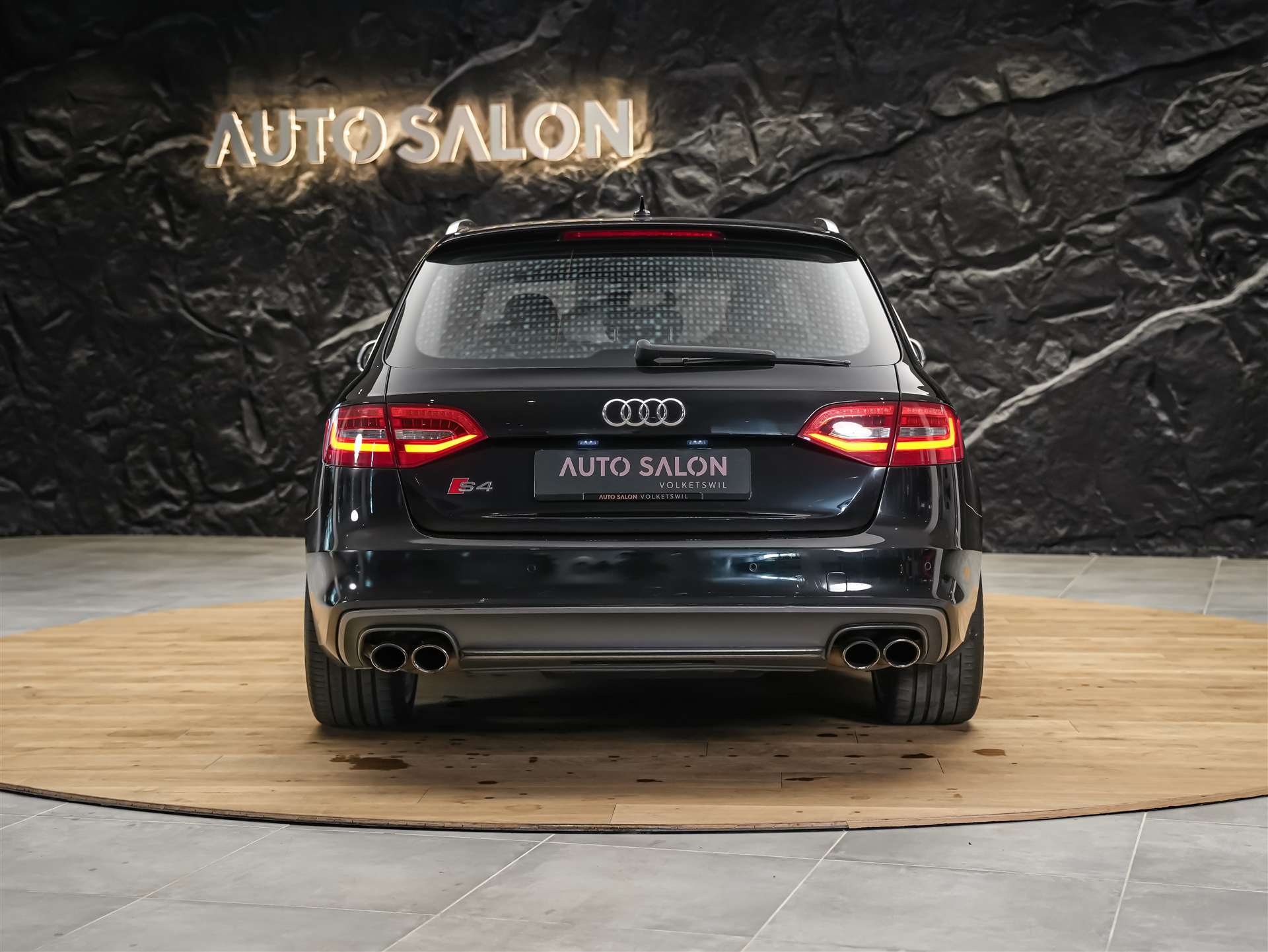 AUDI S4 Avant 3.0 V6 TFSI quattro S-Tronic *Facelift*Bang & Olufsen Soundanlage*Leder Sportsitze*-image-4