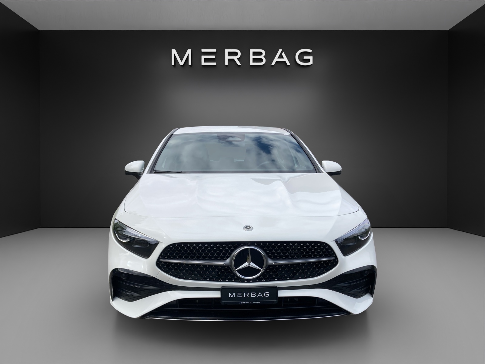 MERCEDES-BENZ A 250 e EQ Star 8G-DCT-image-3