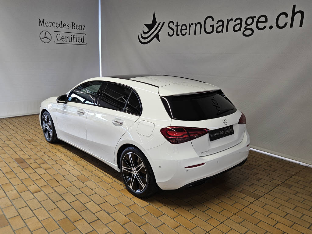 MERCEDES-BENZ A 200 Progressive-image-2