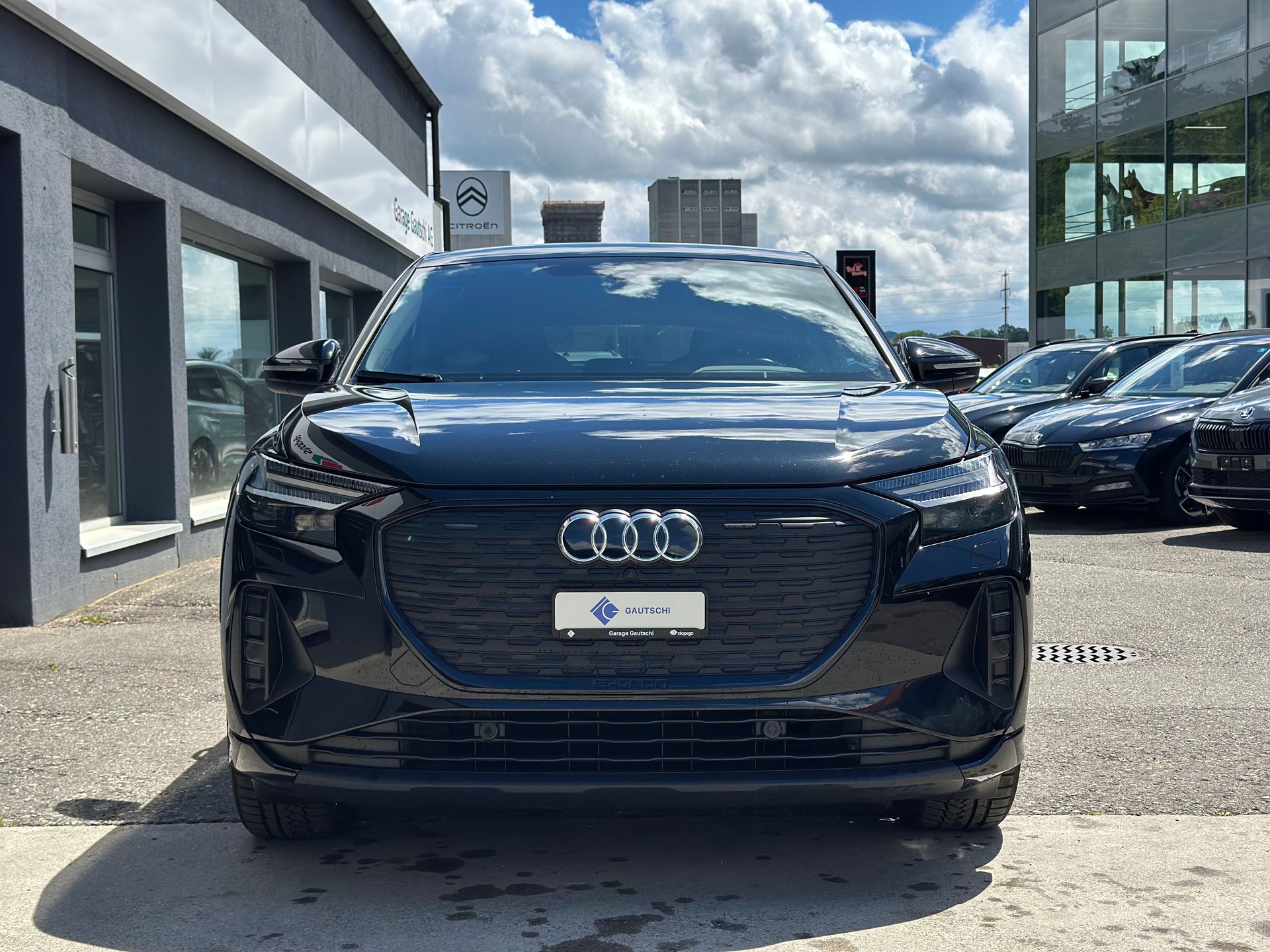 AUDI Q4 Sportback e-tron 50 quattro-image-1