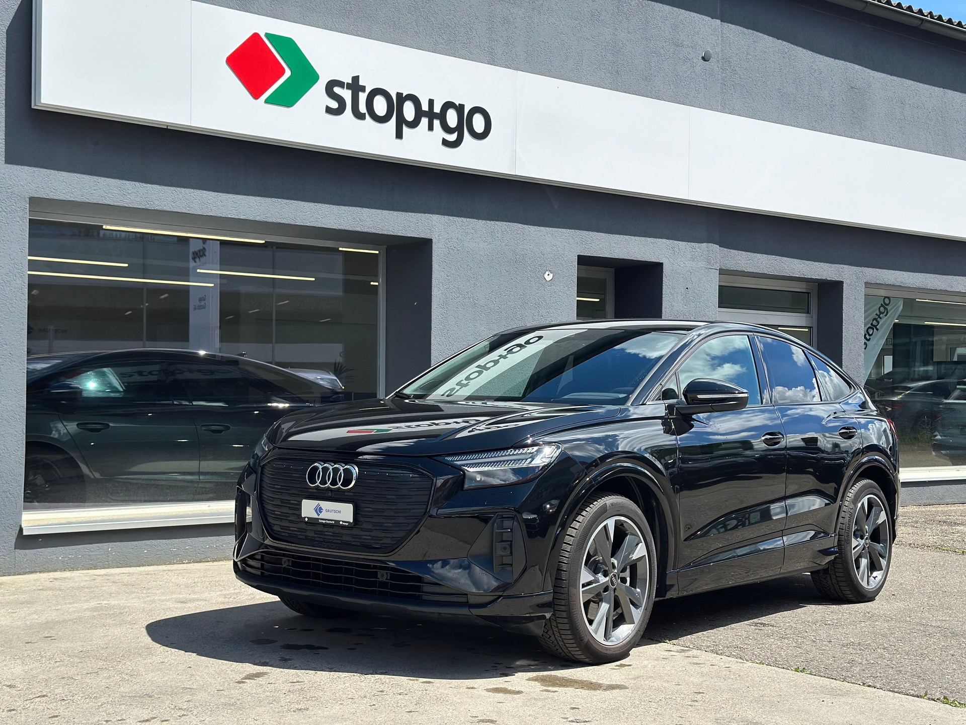 AUDI Q4 Sportback e-tron 50 quattro-image-0