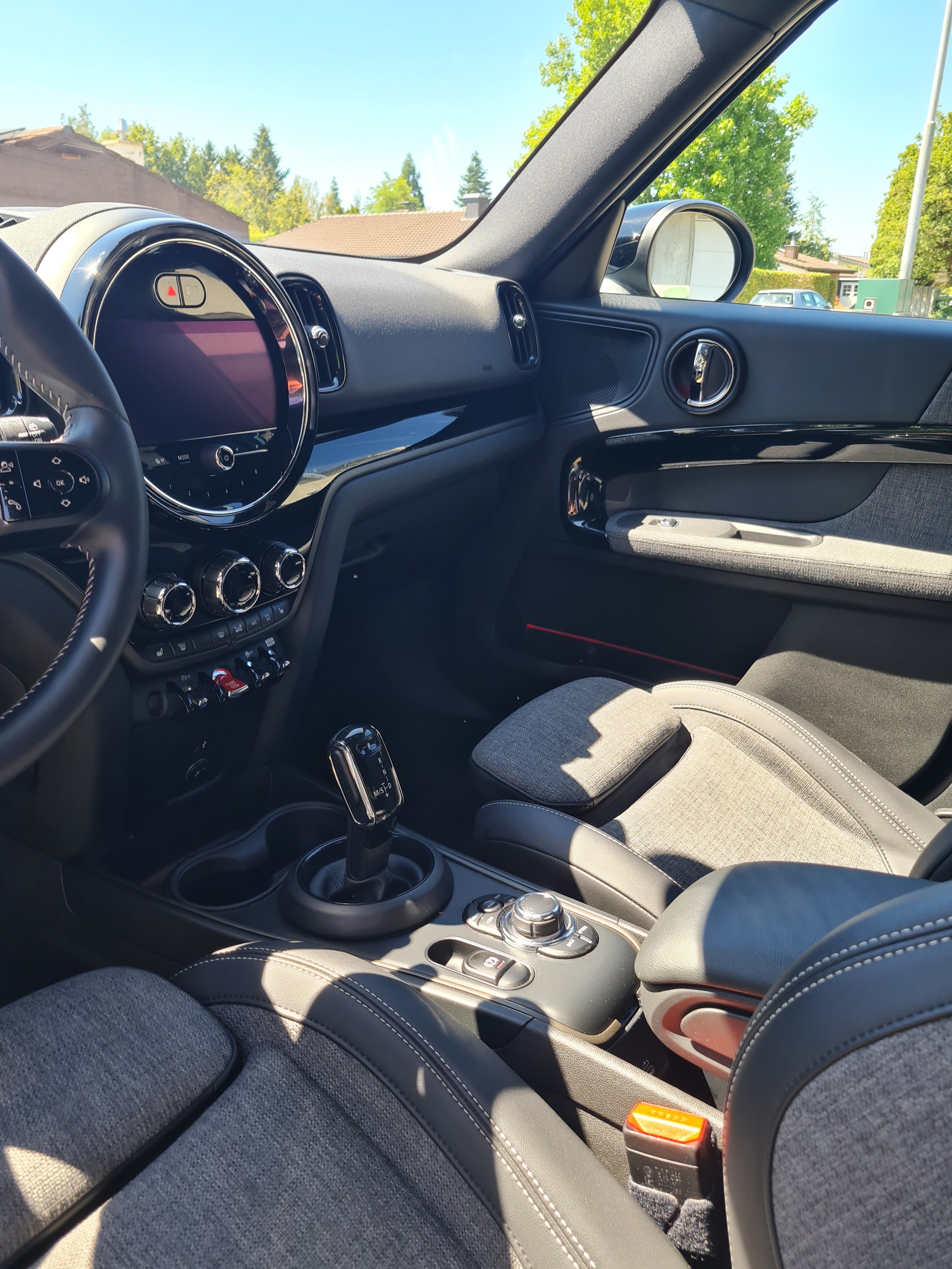 MINI 2.0i Cooper S ALL4-image-5