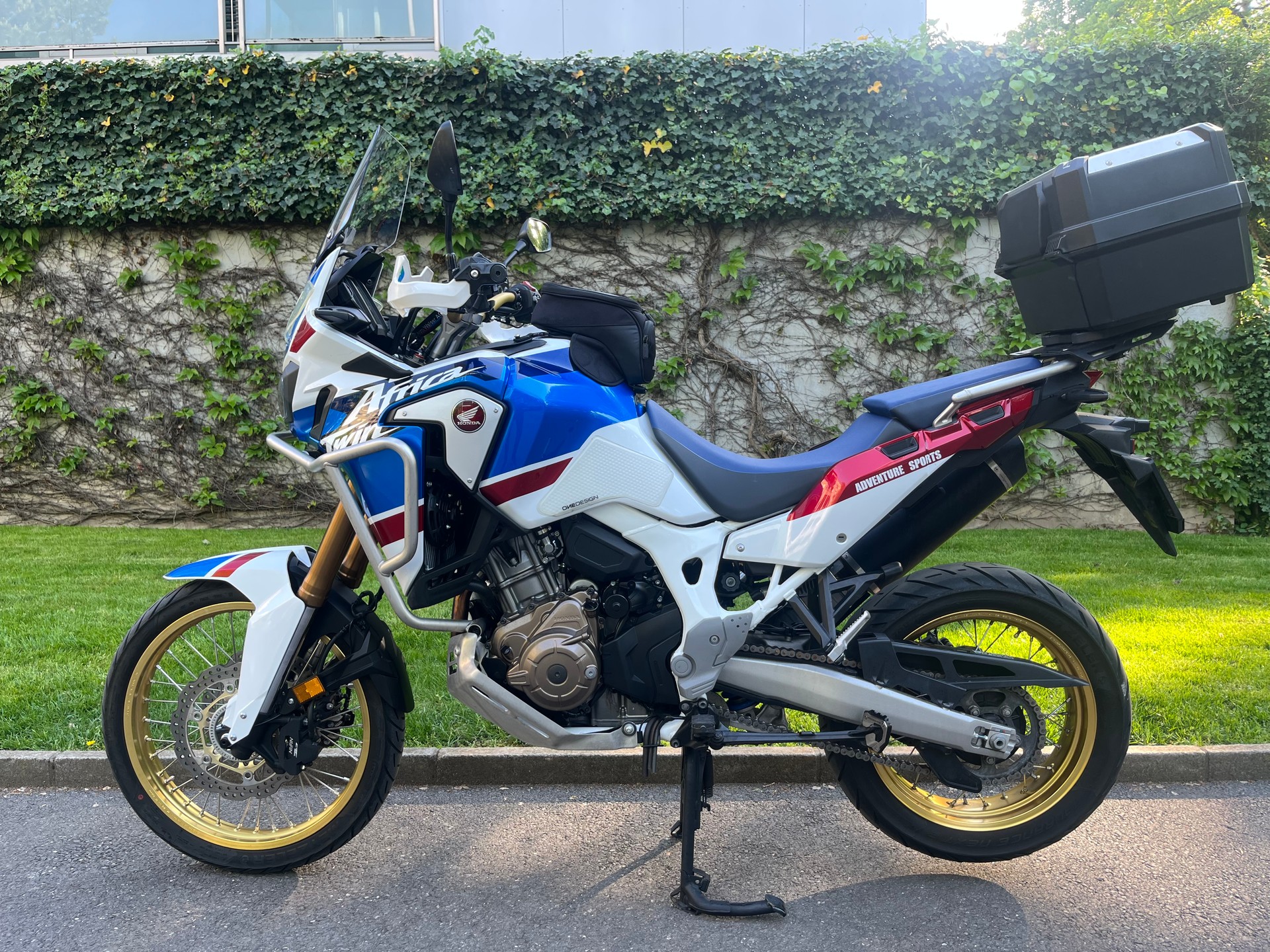 HONDA CRF 1000AD DTC Adventure Africa Twin-image-1