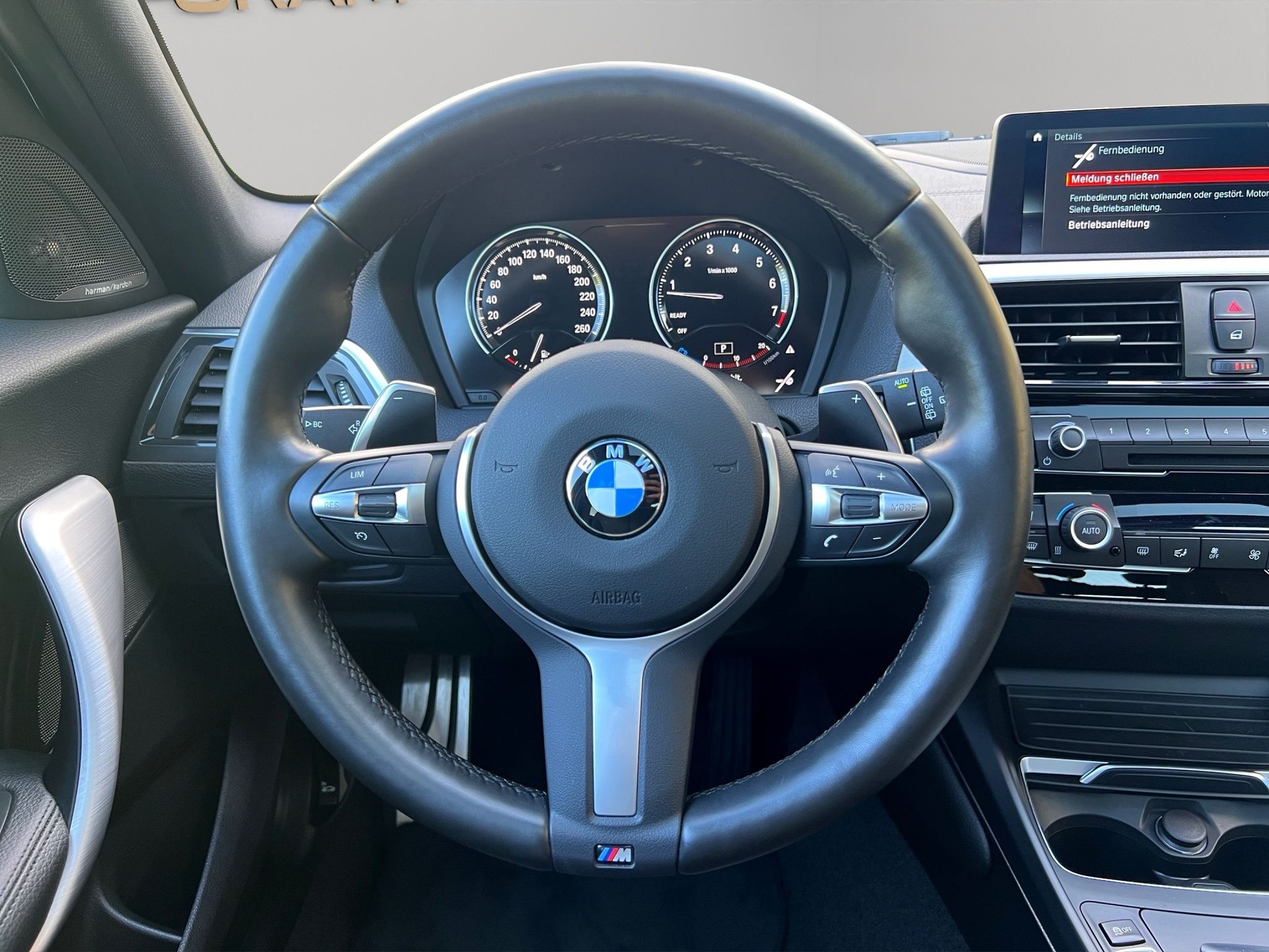 BMW M140i xDrive Steptronic-image-14