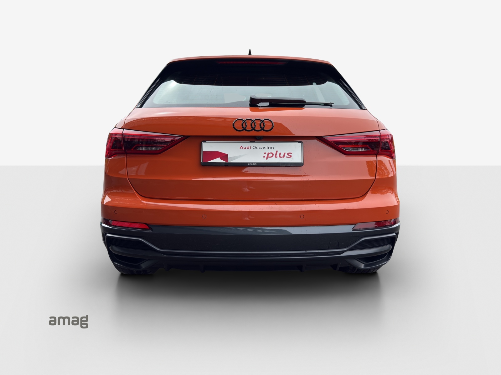 AUDI Q3 35 TFSI S line Attraction S-tronic-image-3