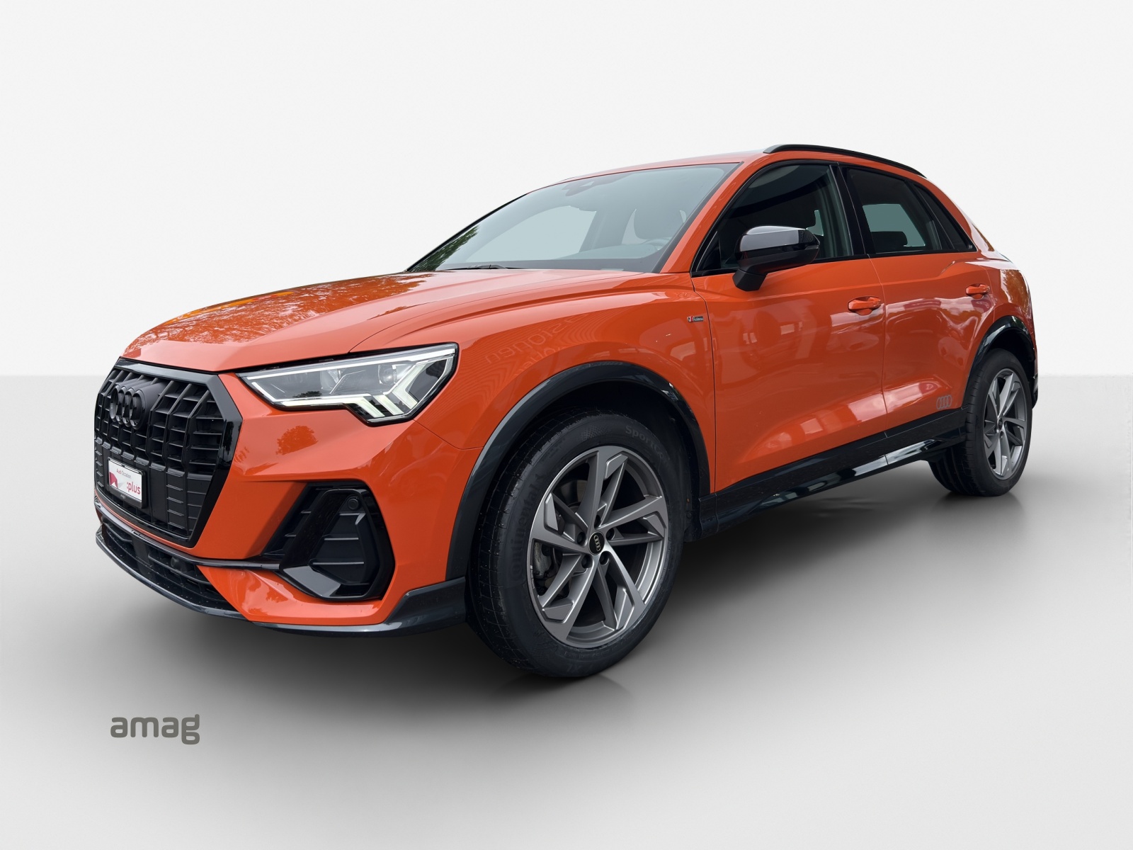 AUDI Q3 35 TFSI S line Attraction S-tronic-image-0